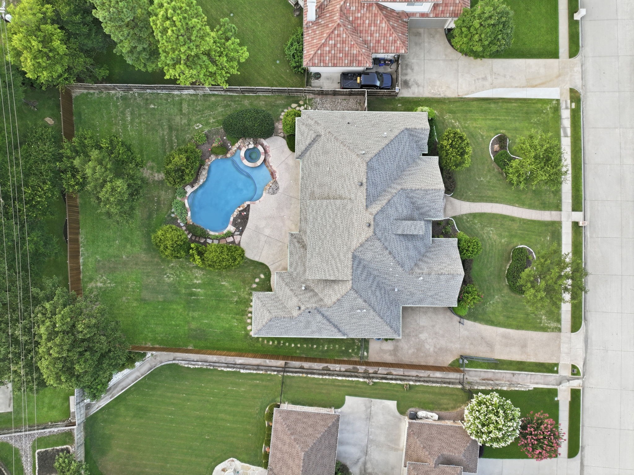 1016 Meandering Woods Drive