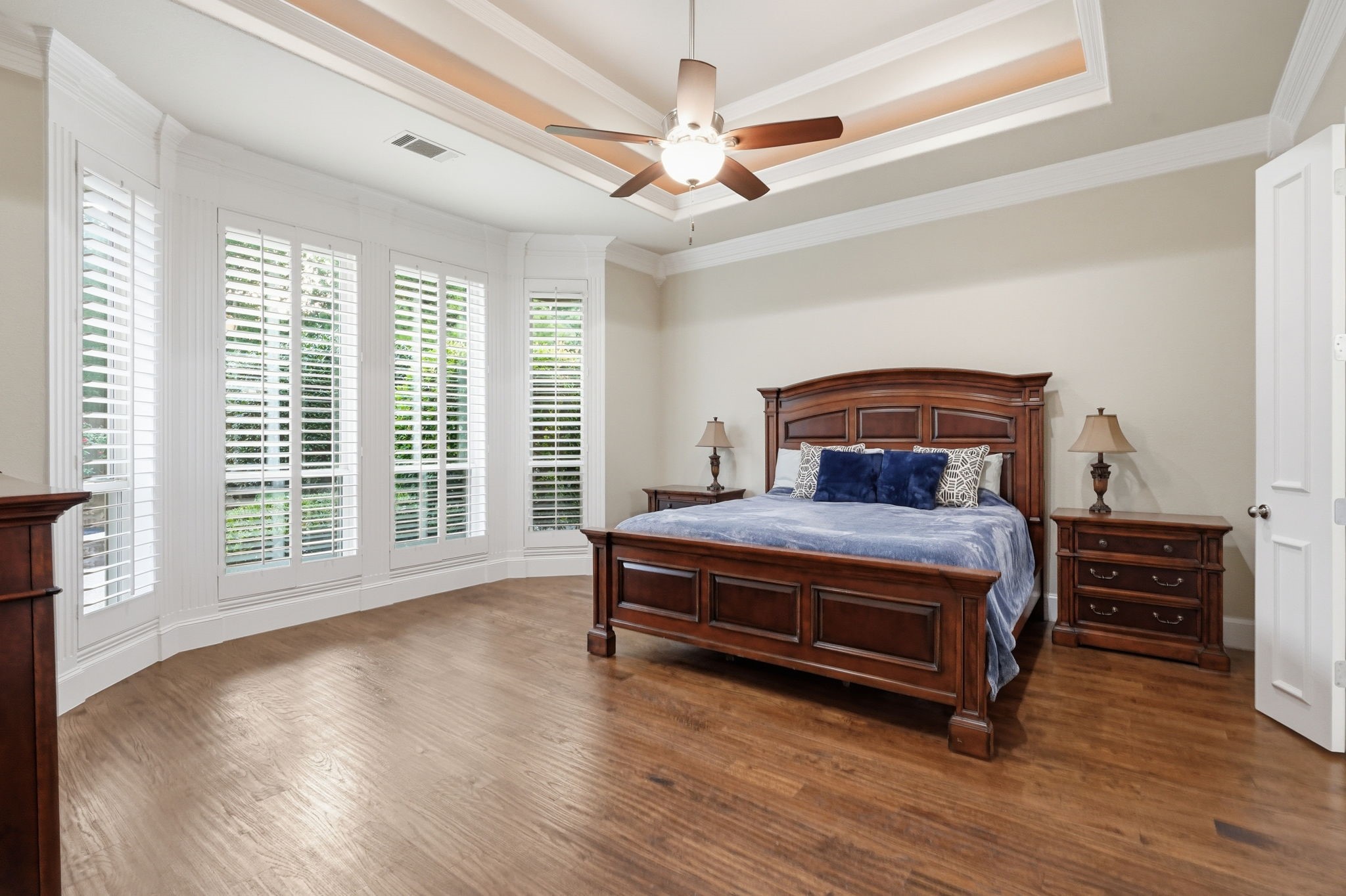 1016 Meandering Woods Drive