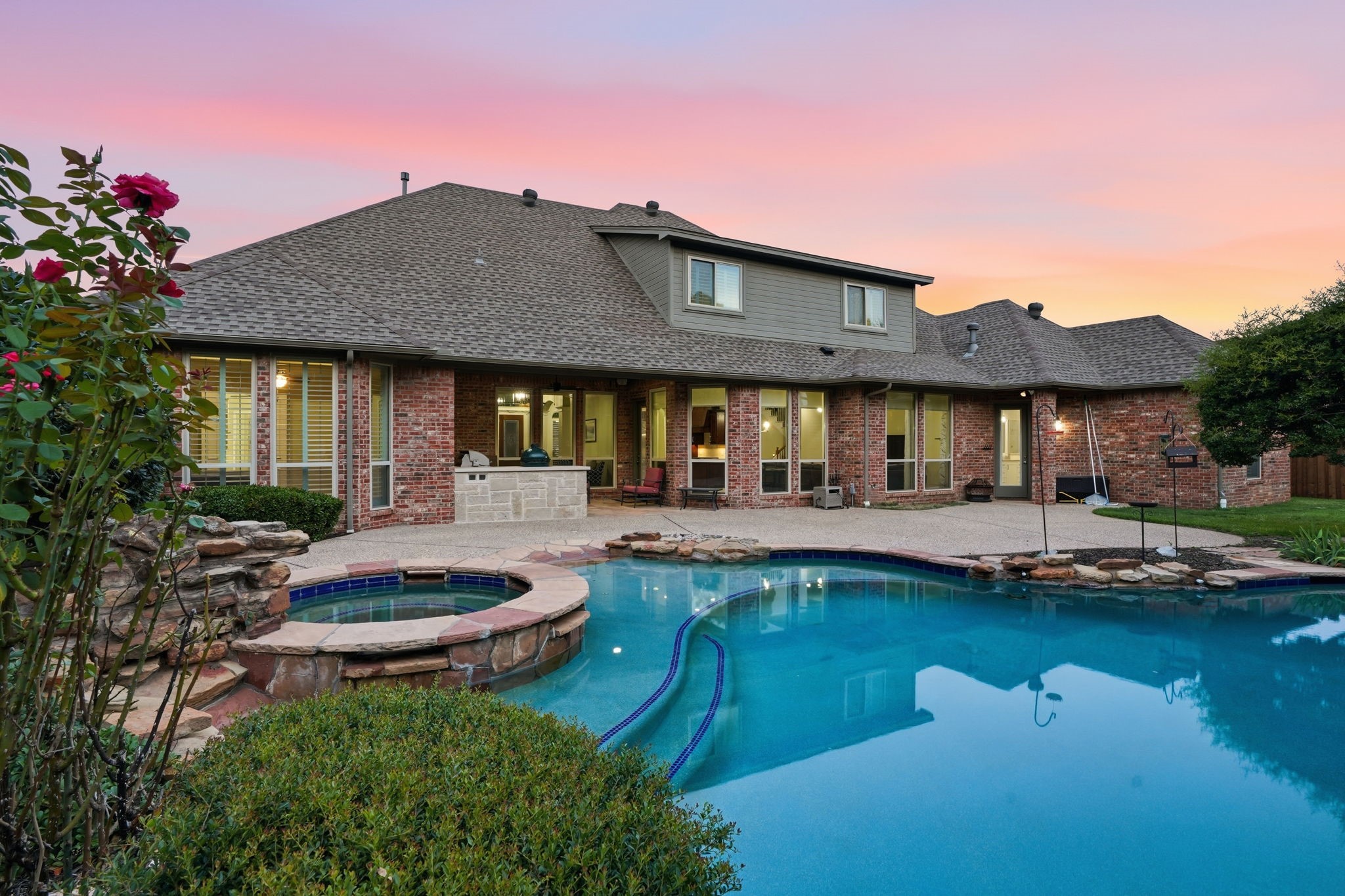 1016 Meandering Woods Drive