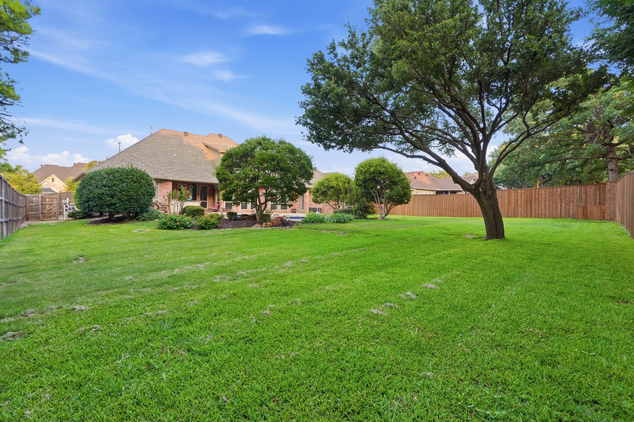 1016 Meandering Woods Drive