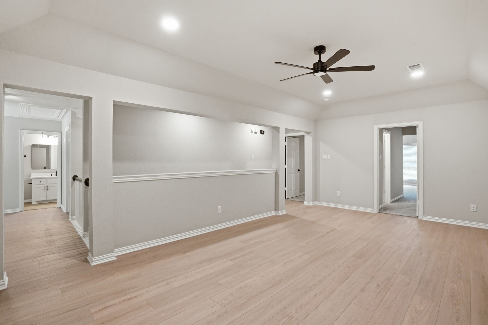 2500 Lakewood Court