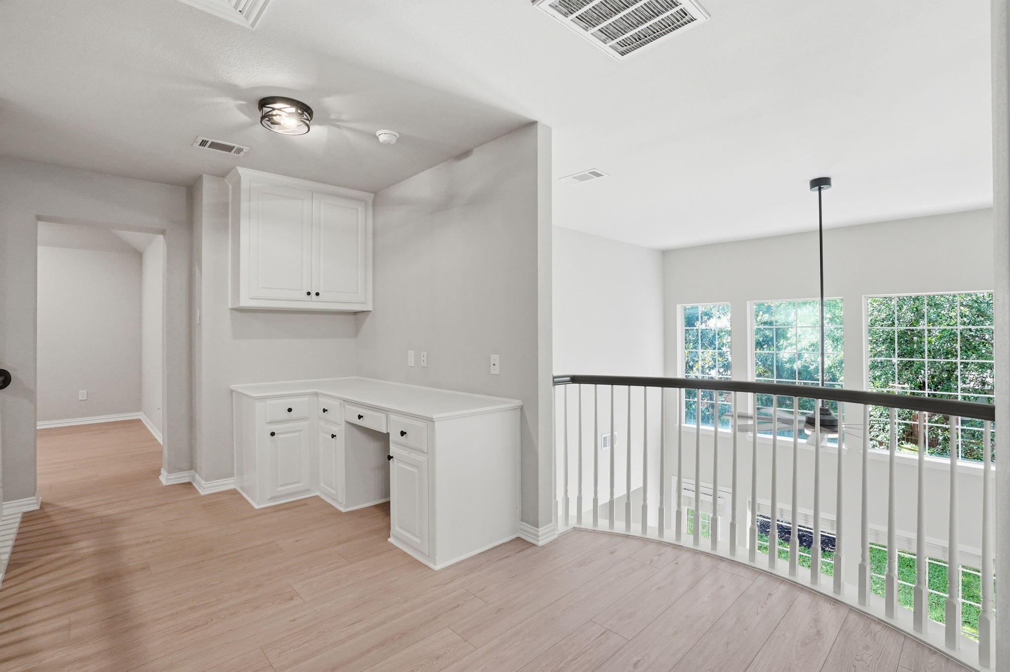 2500 Lakewood Court