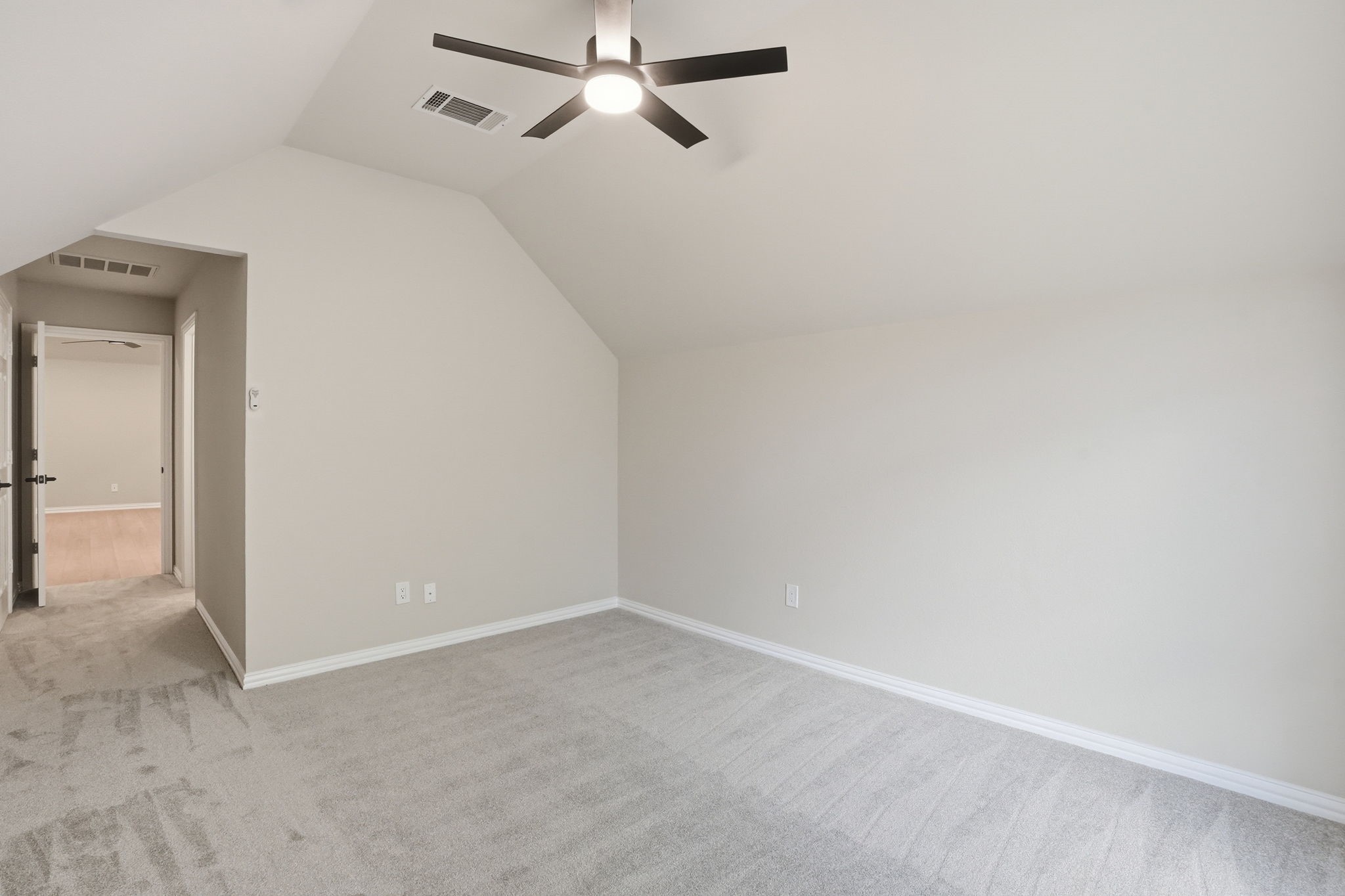2500 Lakewood Court