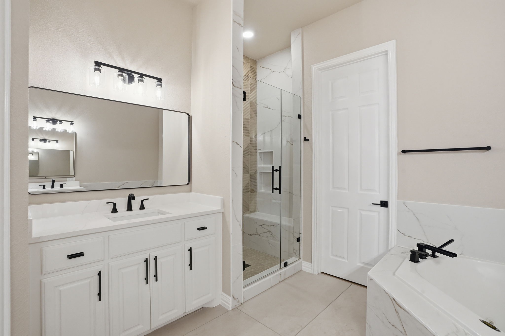 2500 Lakewood Court