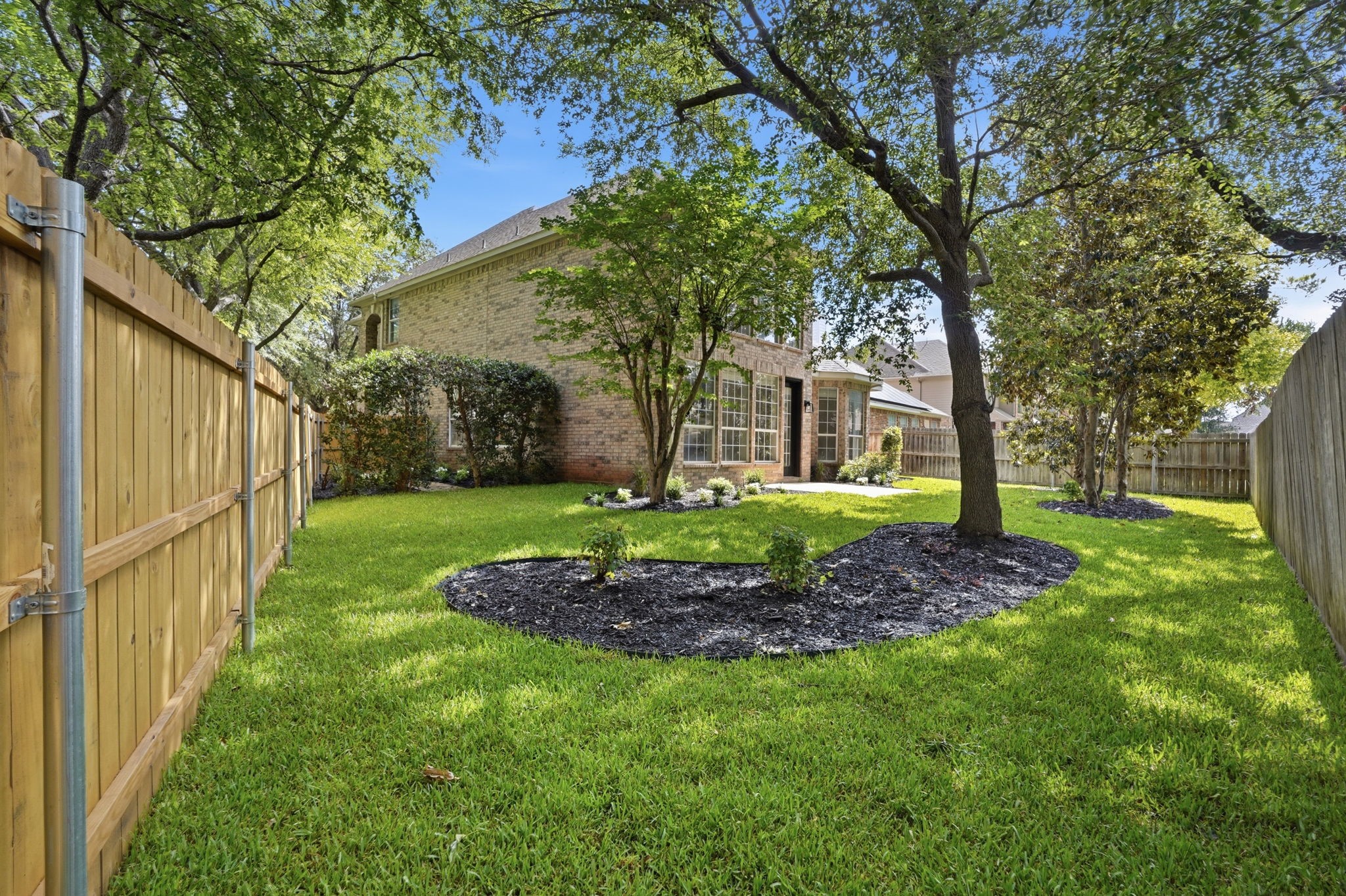 2500 Lakewood Court