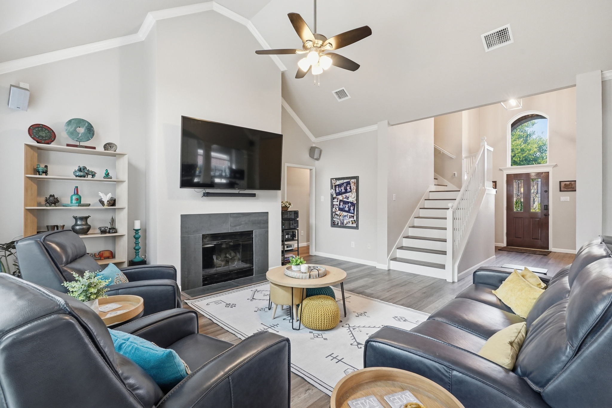 1616 Suncrest Drive