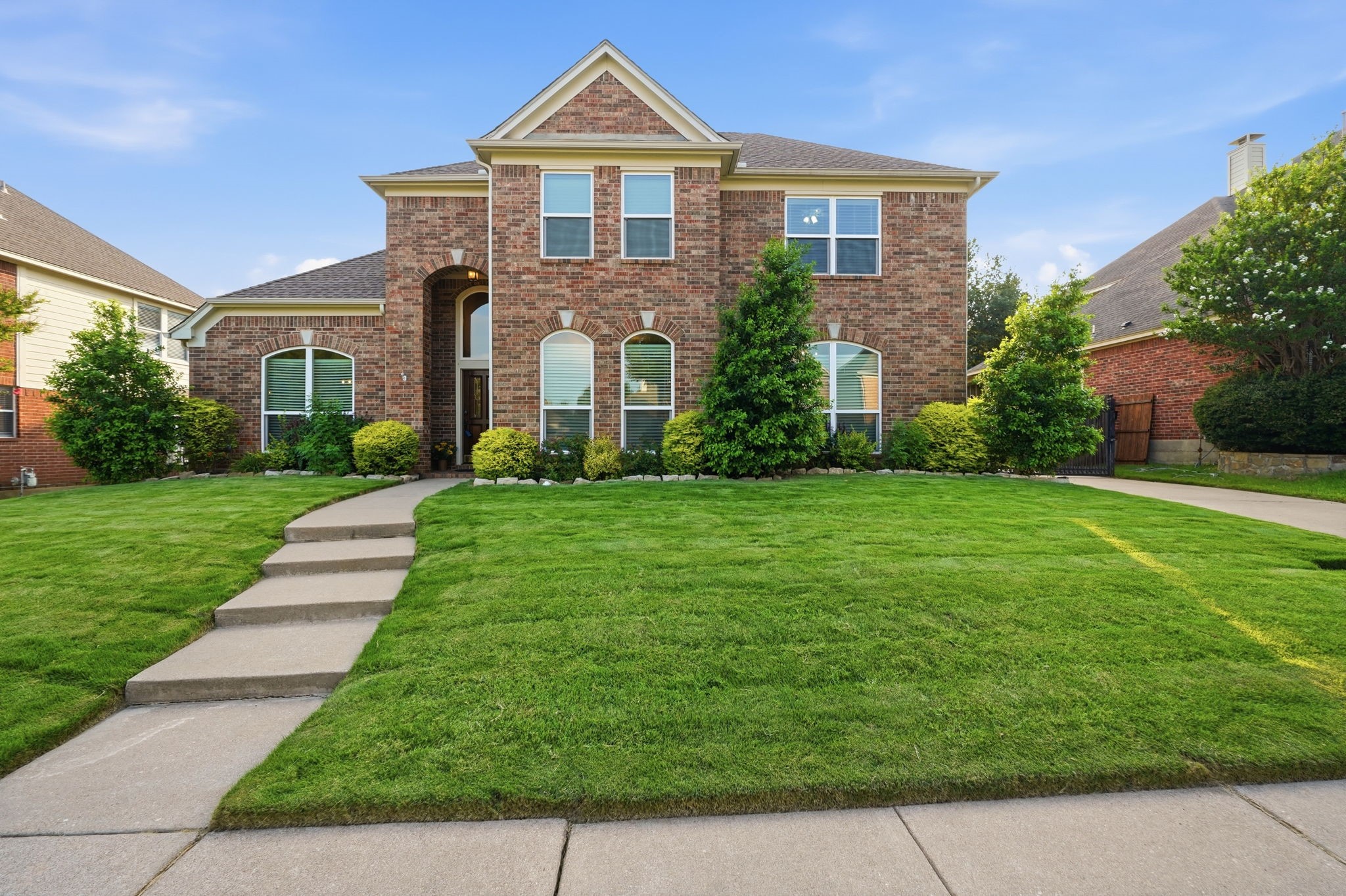 1616 Suncrest Drive