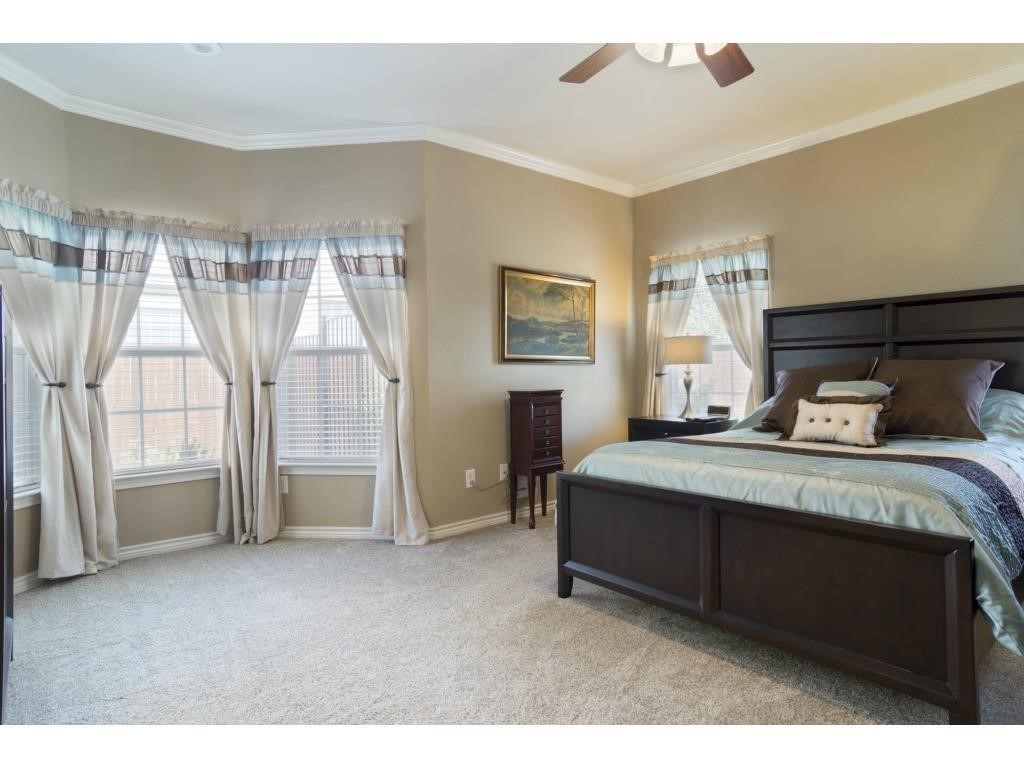 213 Longview Court