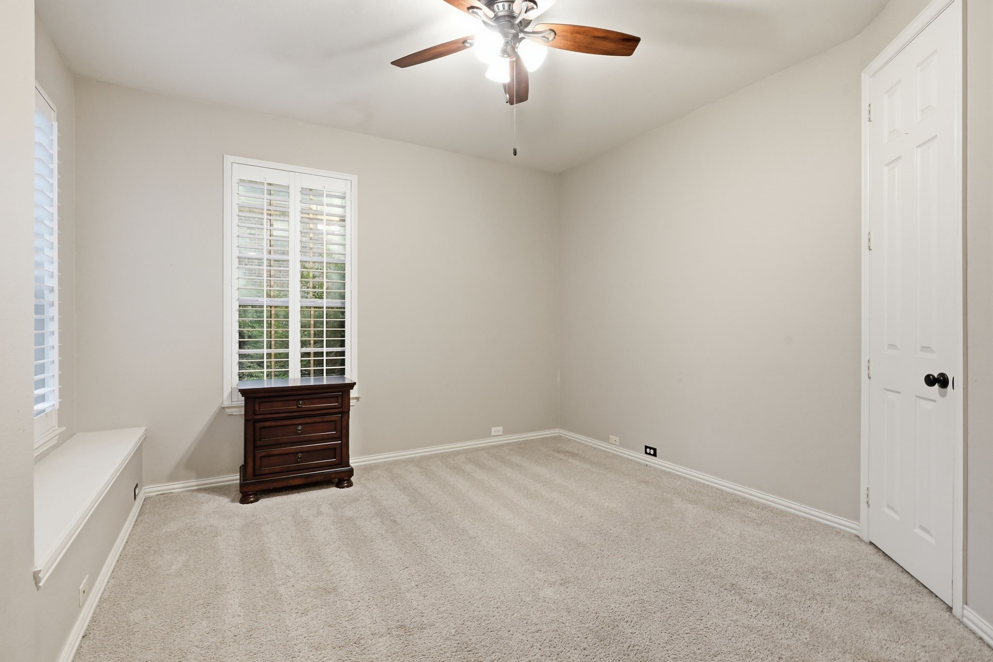 809 Weybridge Lane
