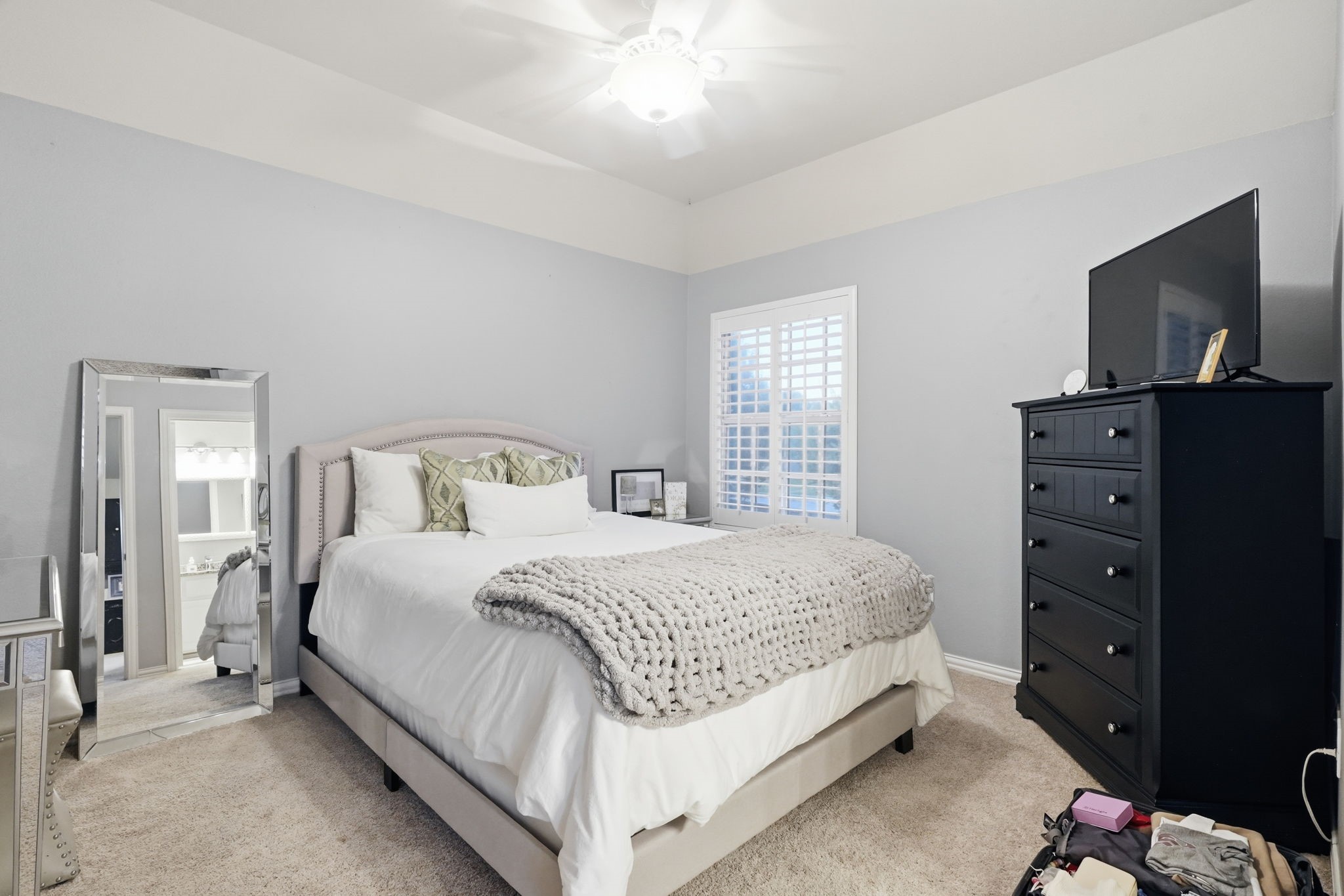 809 Weybridge Lane