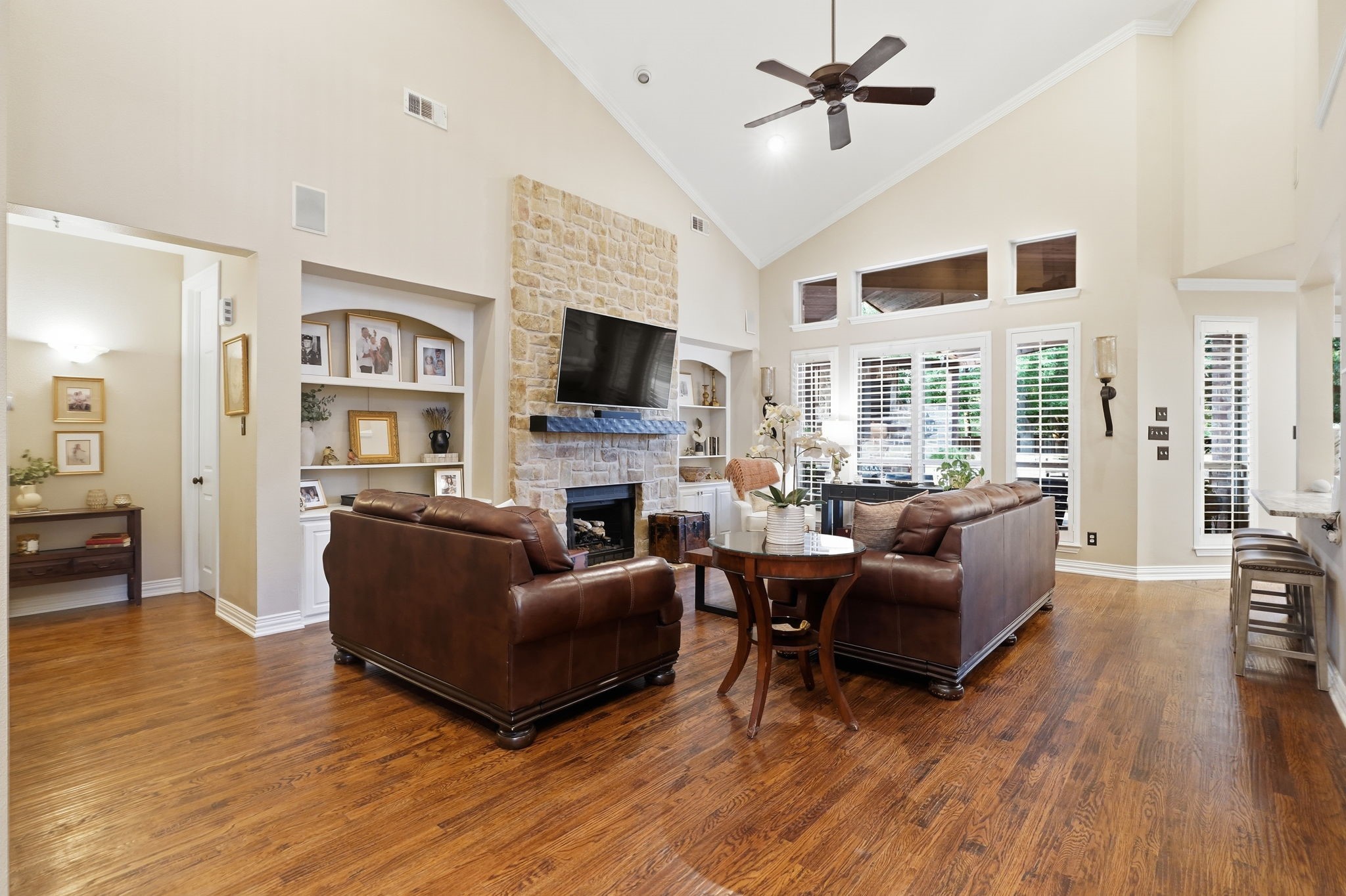 809 Weybridge Lane