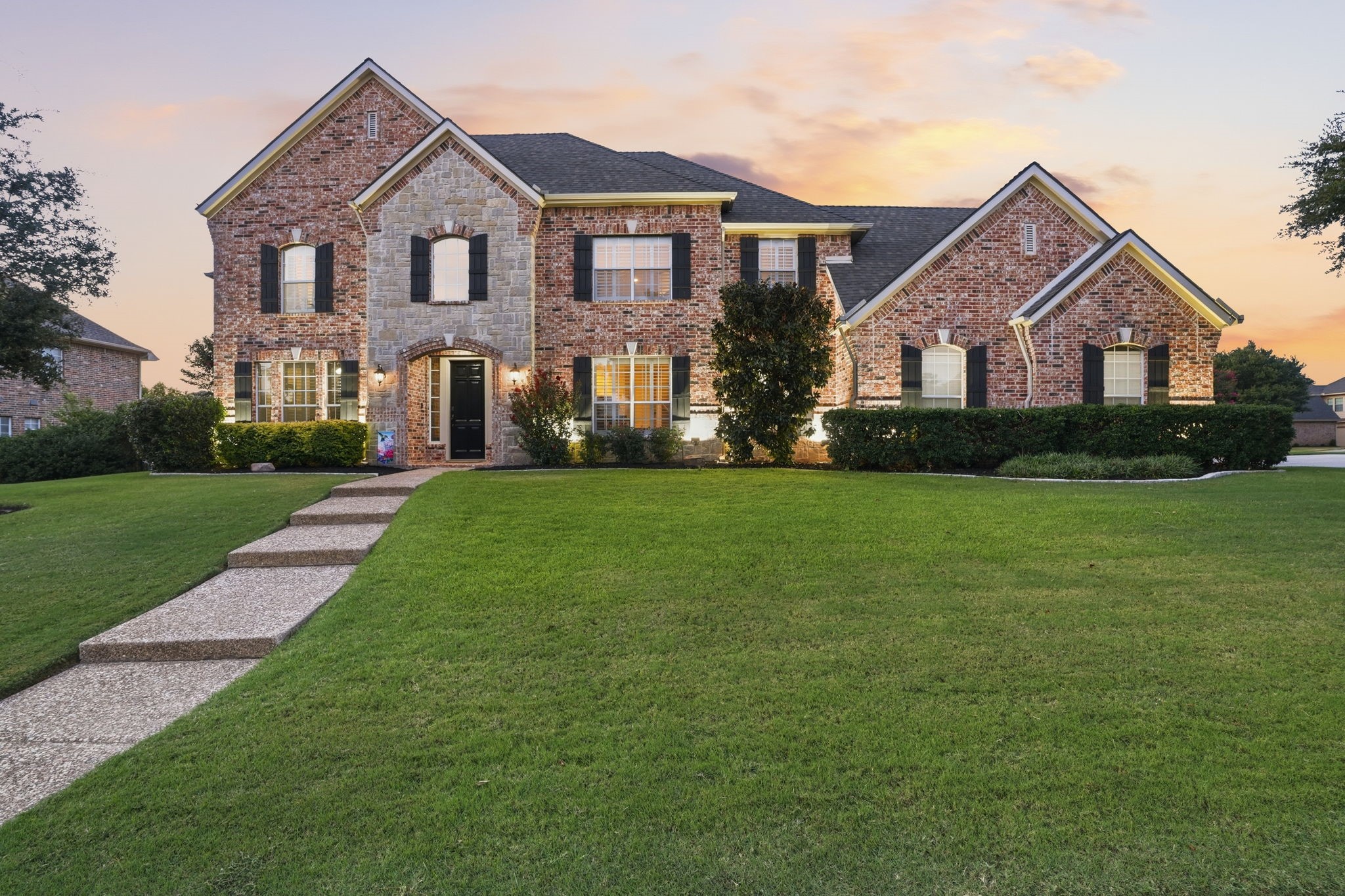 809 Weybridge Lane