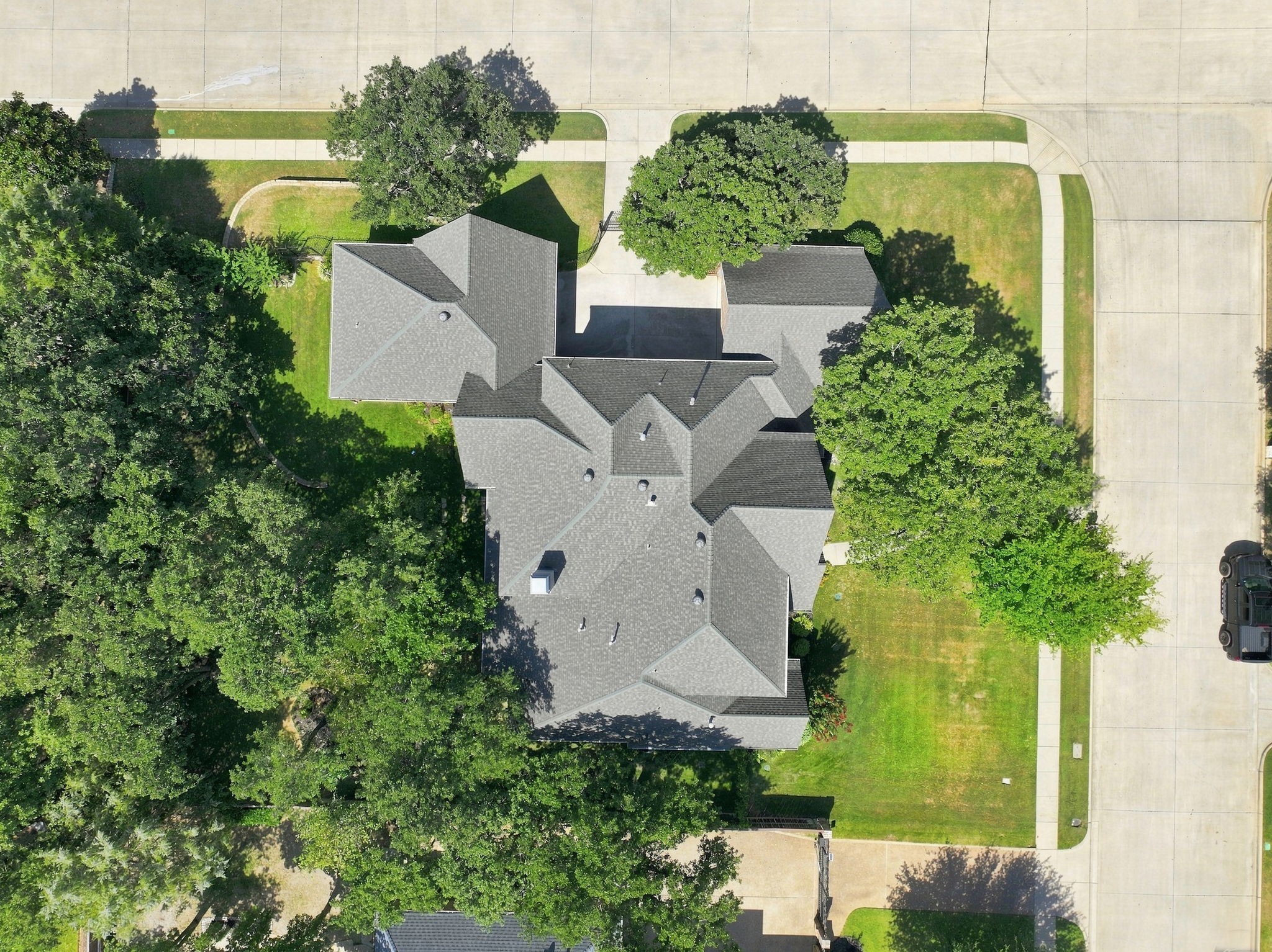2312 Bridgewood Drive
