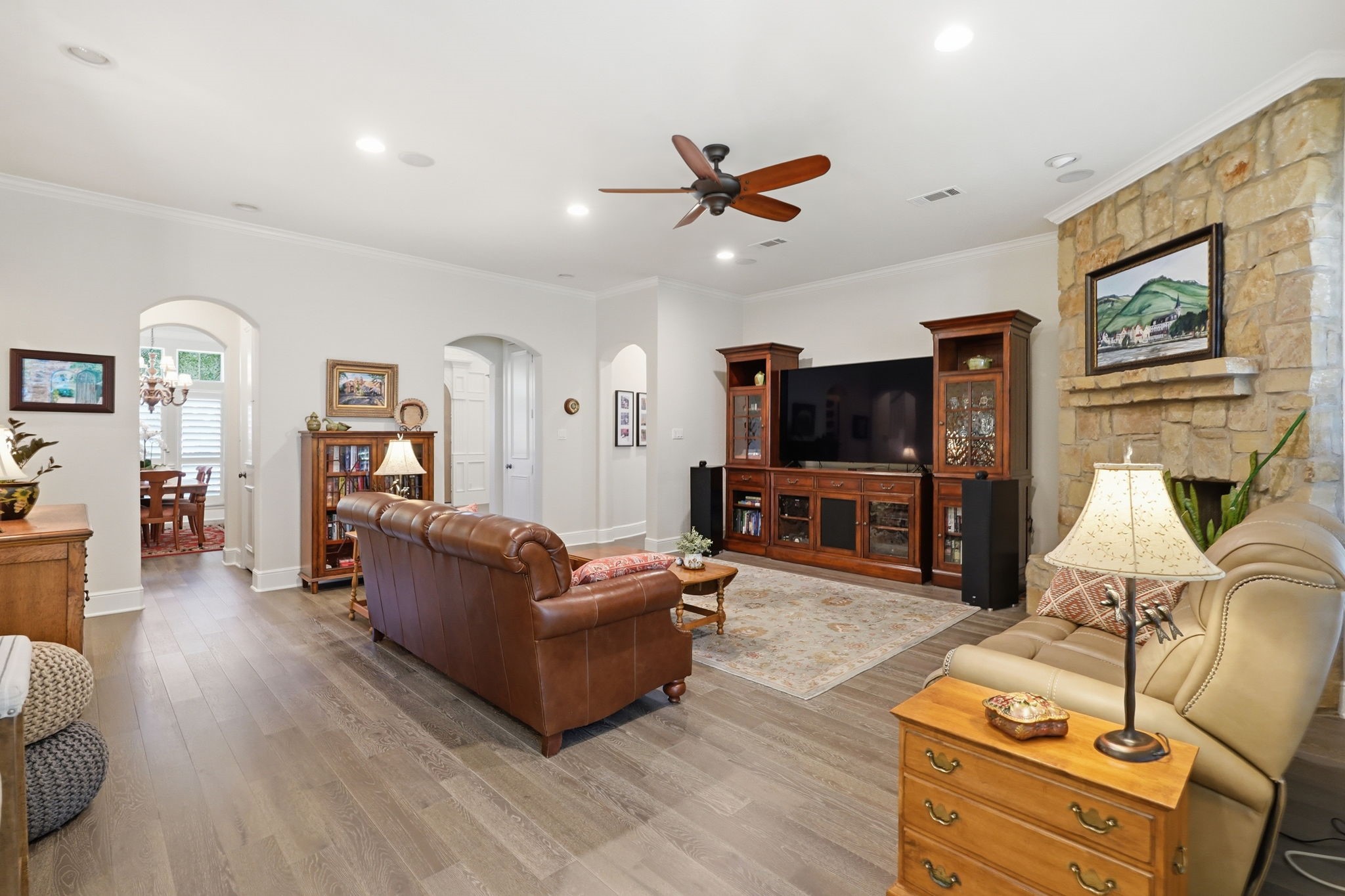 2312 Bridgewood Drive