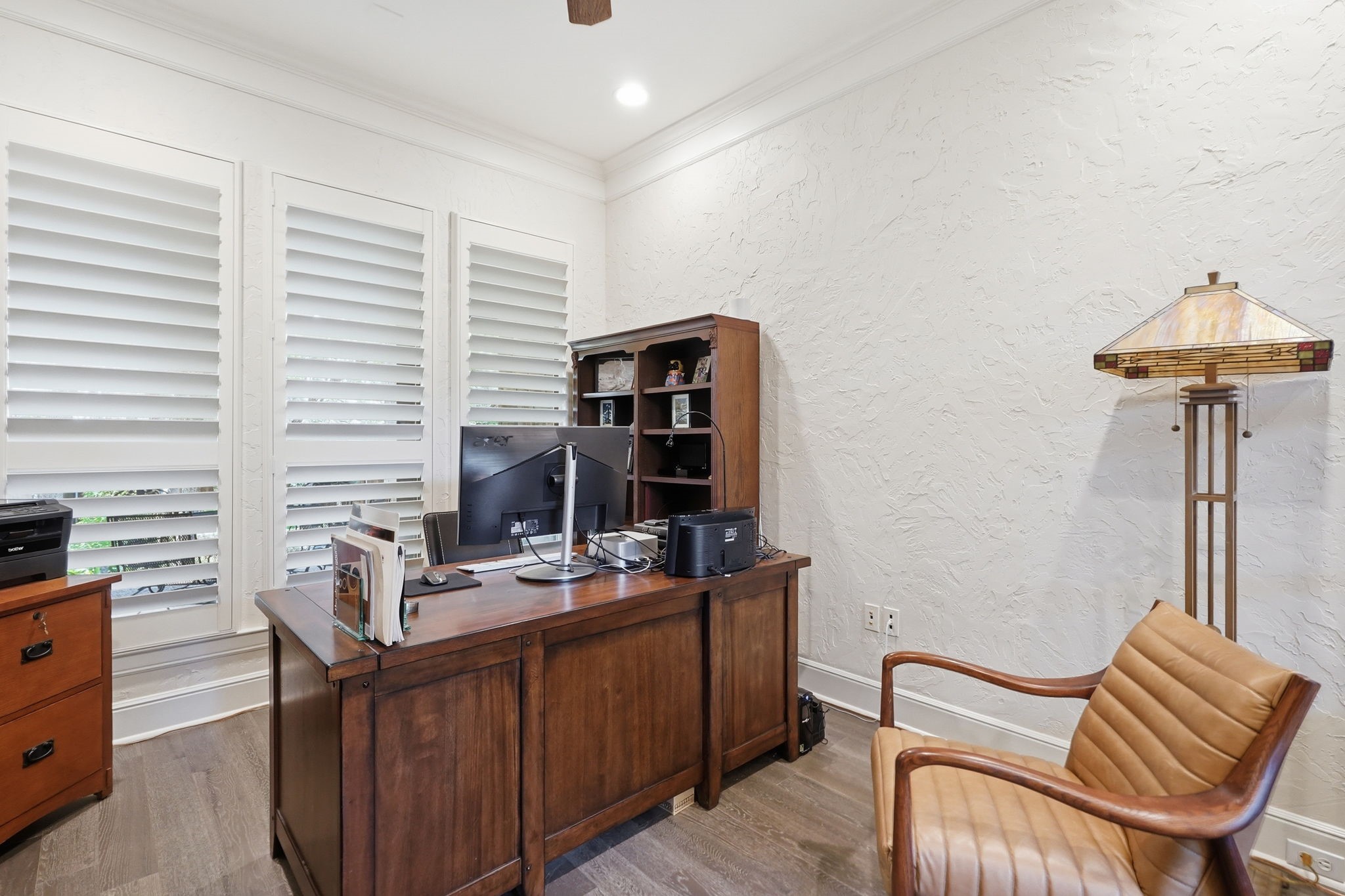 2312 Bridgewood Drive