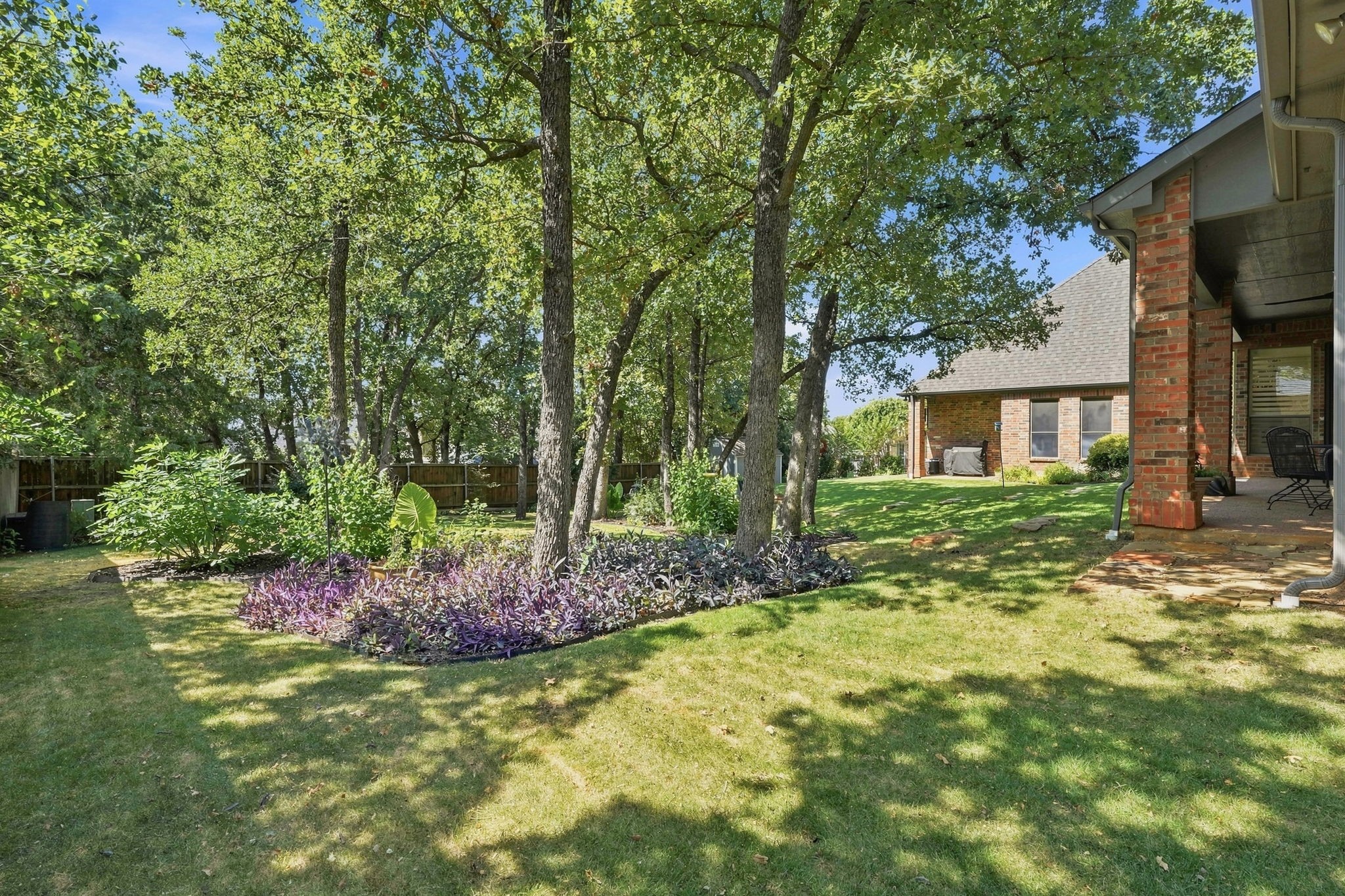 2312 Bridgewood Drive