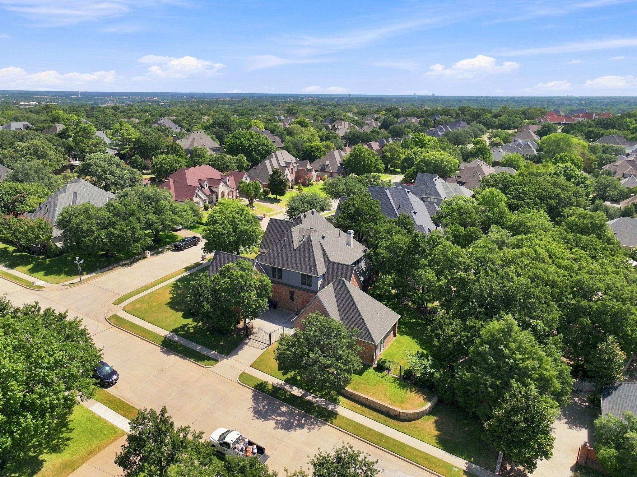 2312 Bridgewood Drive
