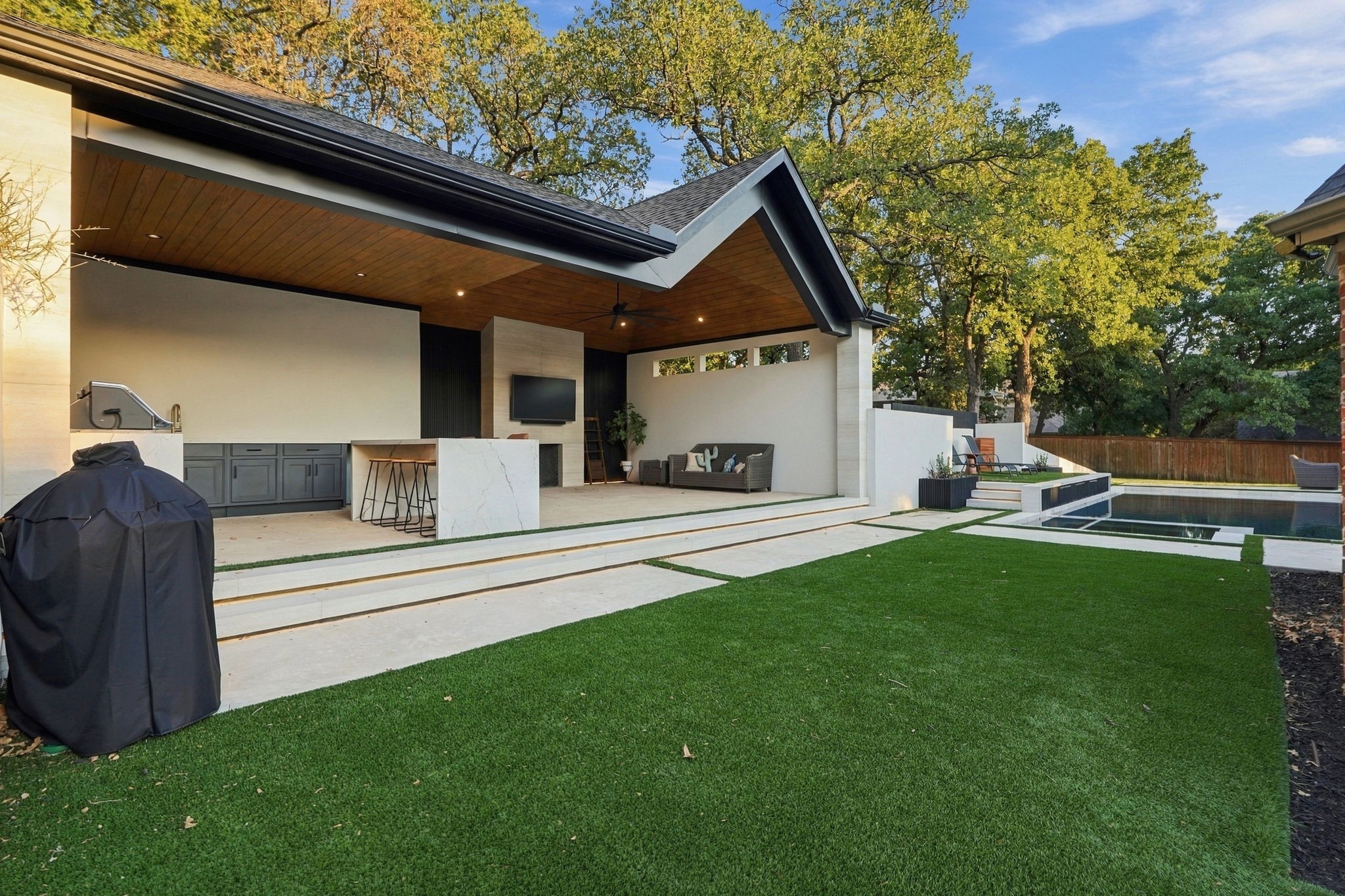 1211 Wellington Drive