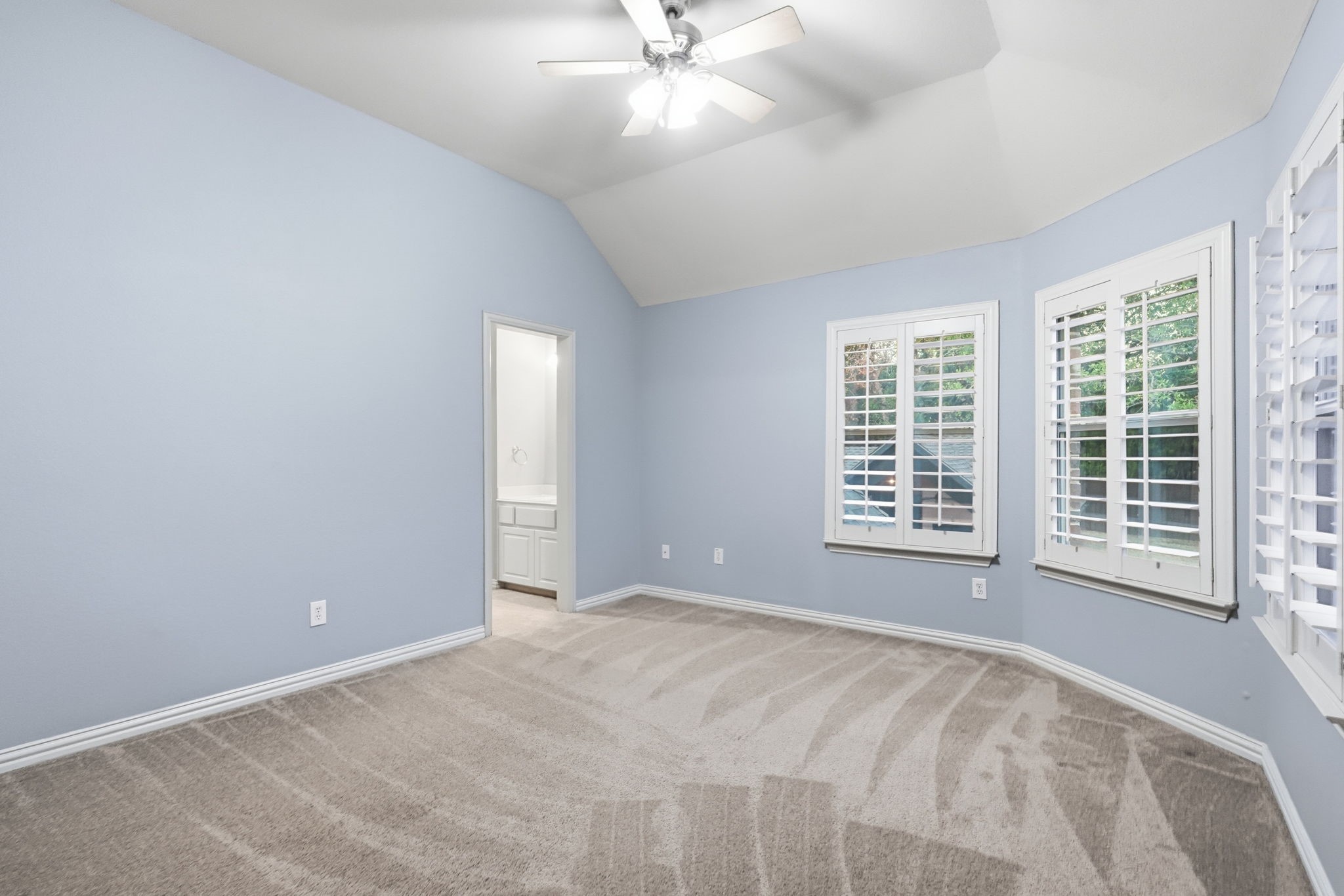 1211 Wellington Drive