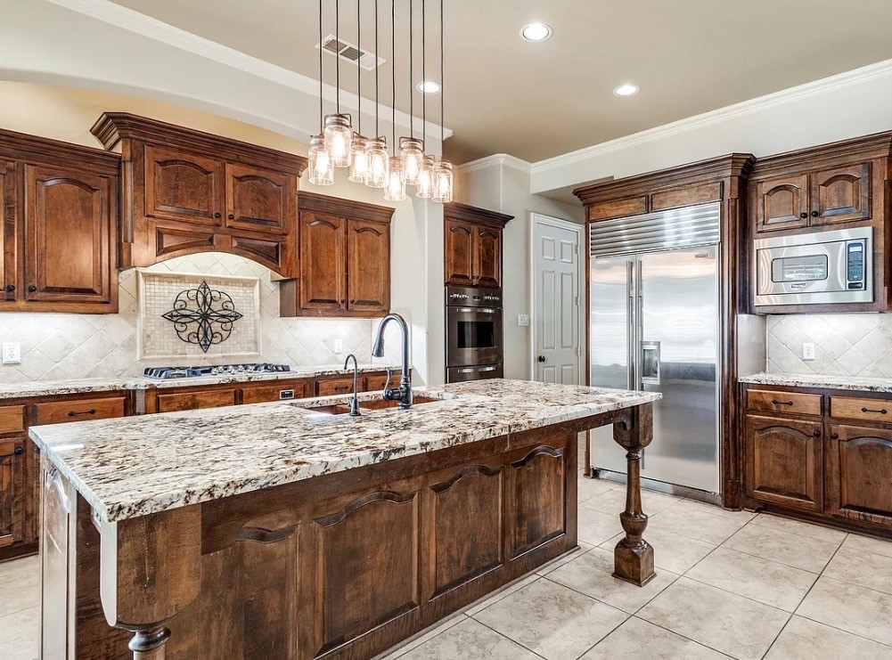901 Sandy Trail