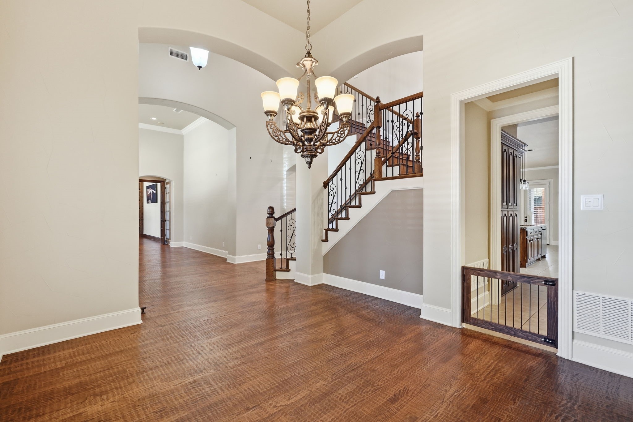 901 Sandy Trail