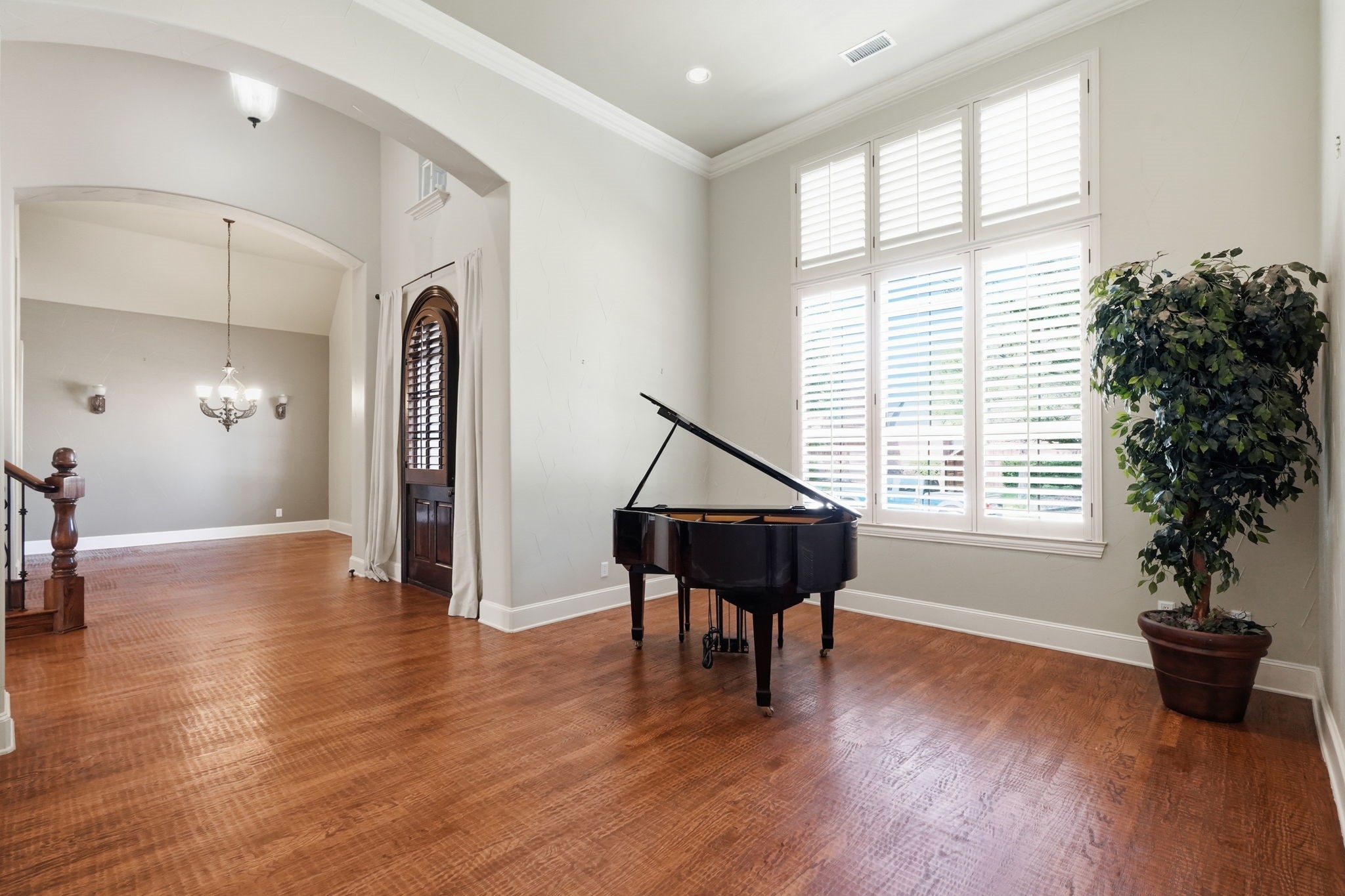901 Sandy Trail