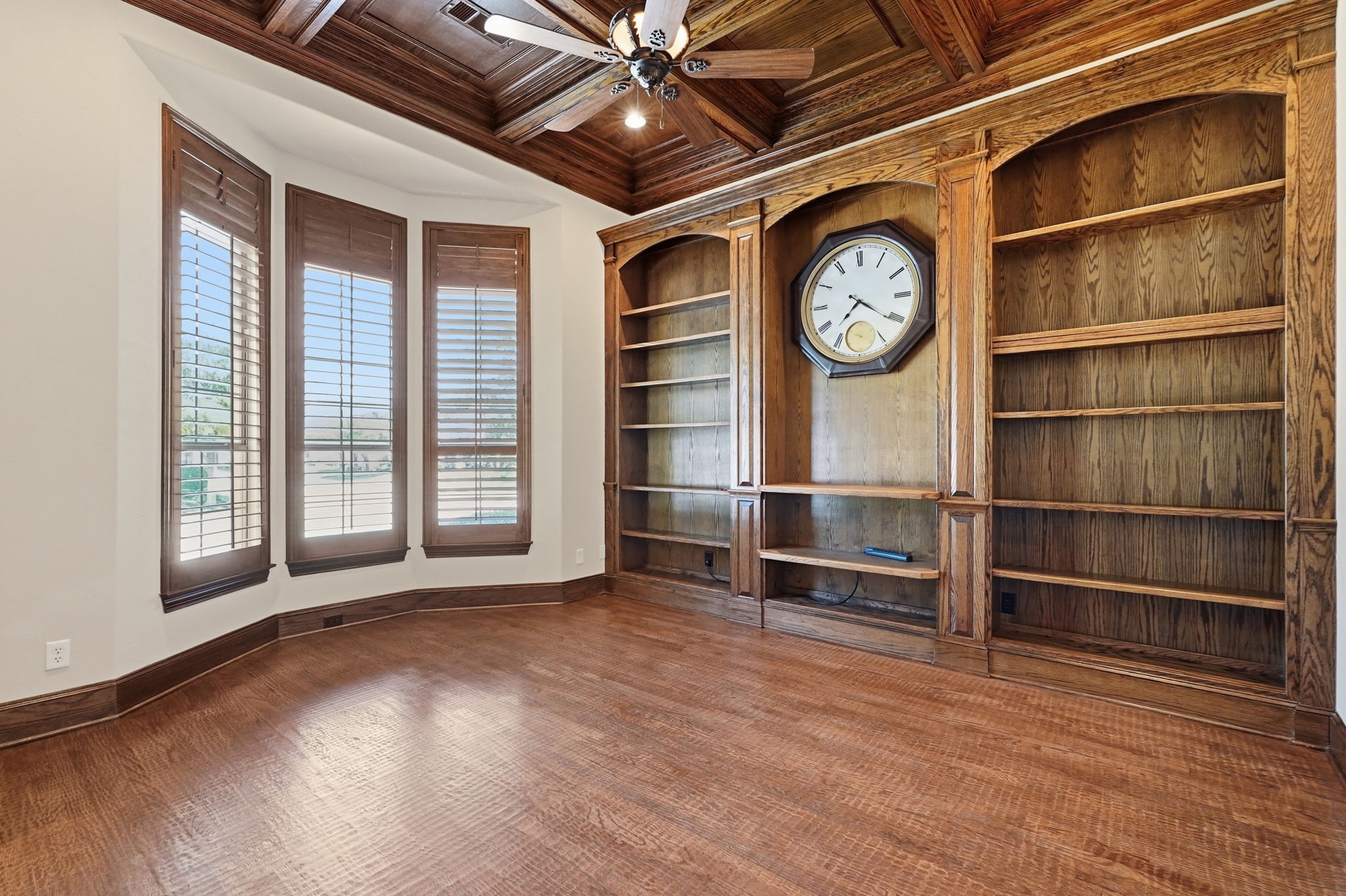 901 Sandy Trail