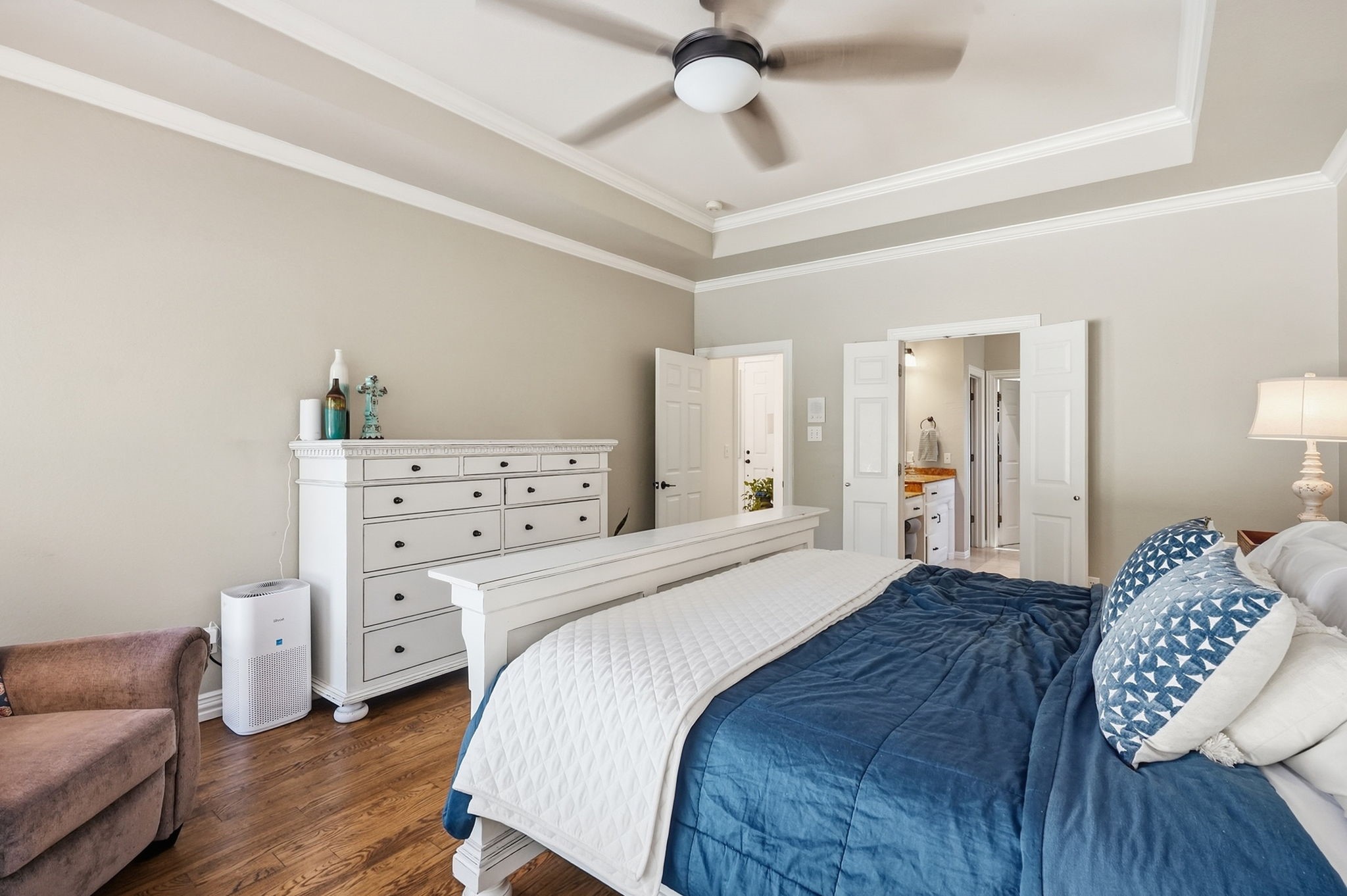 402 Southridge Lakes Parkway