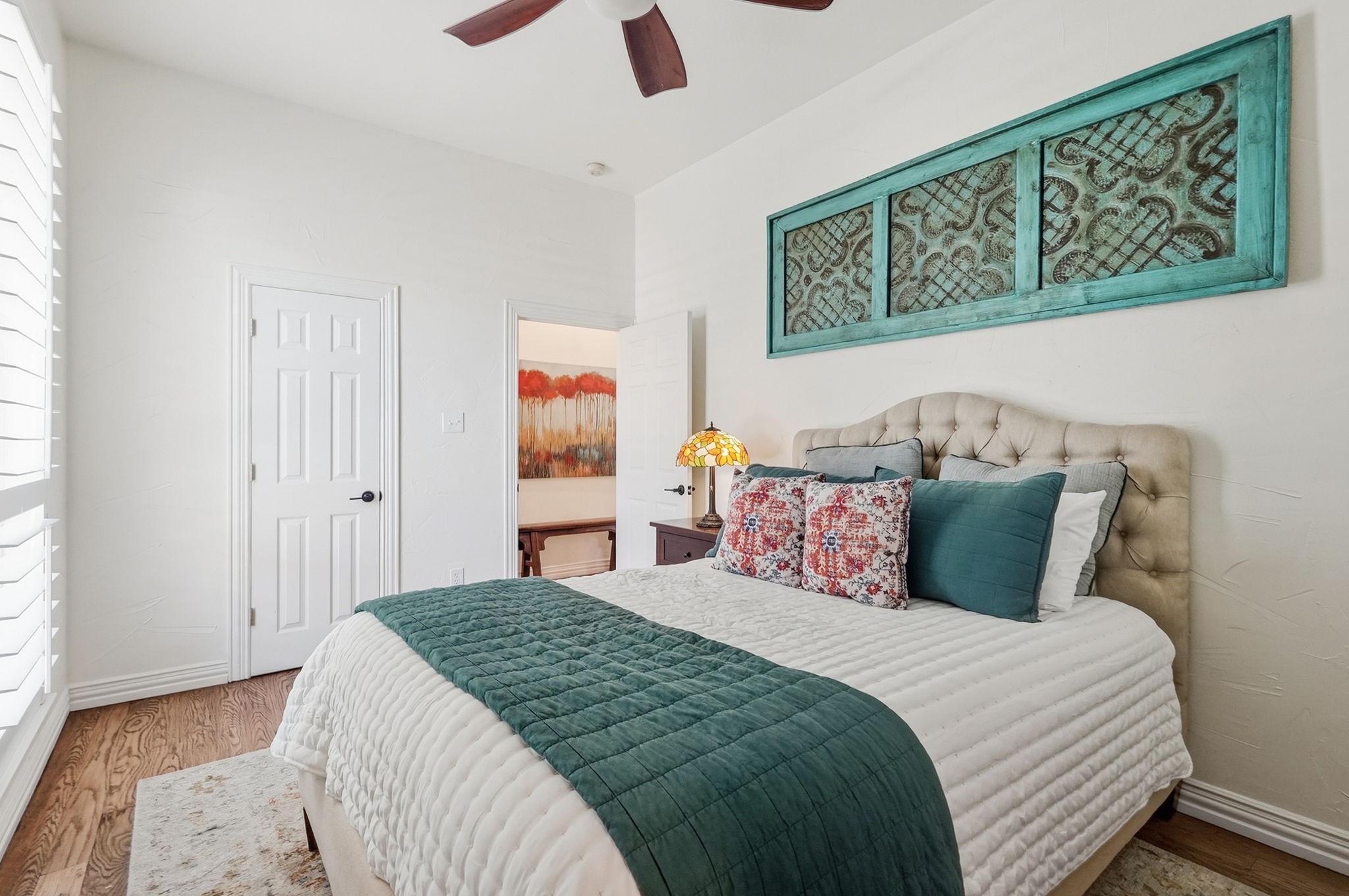 402 Southridge Lakes Parkway