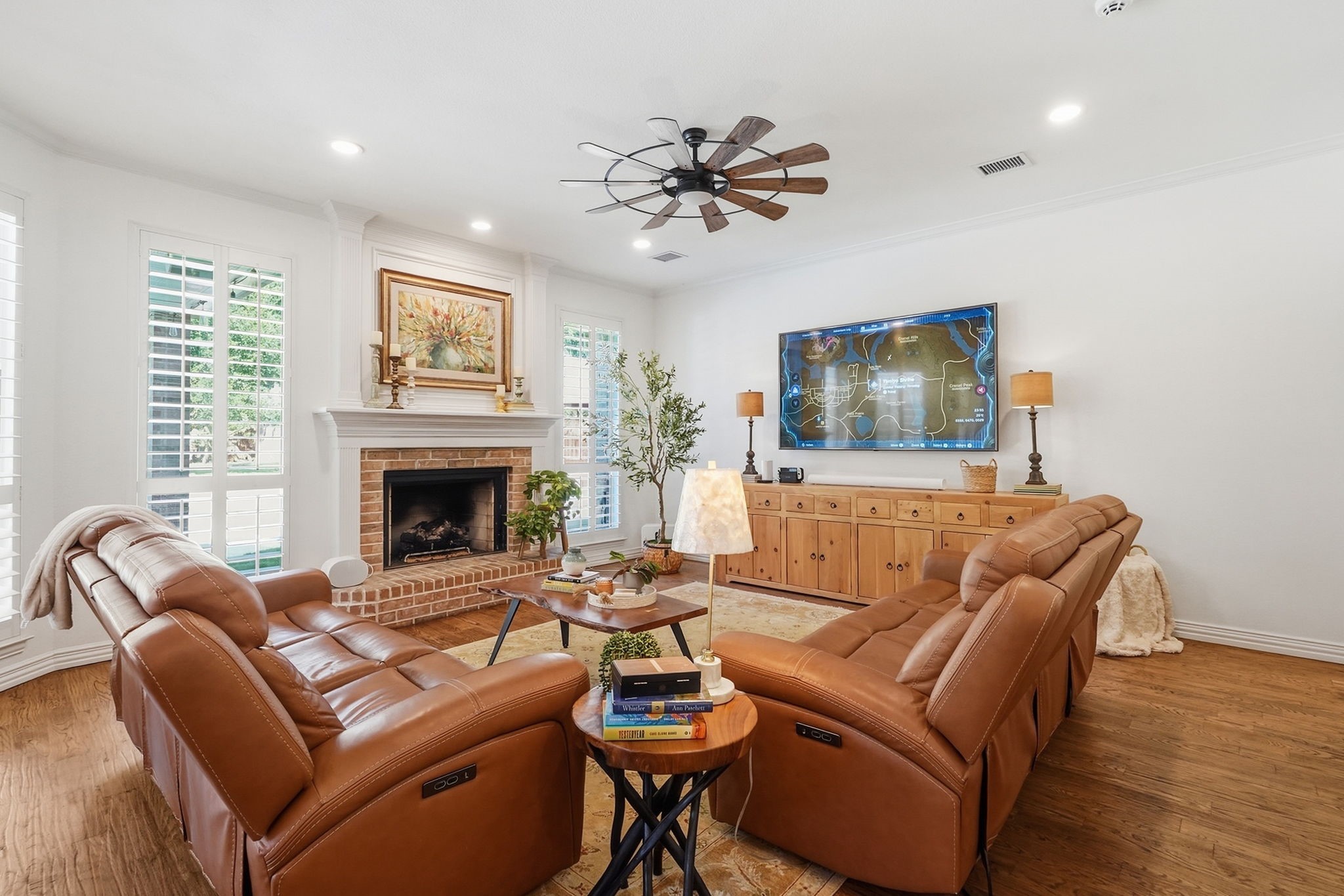 402 Southridge Lakes Parkway