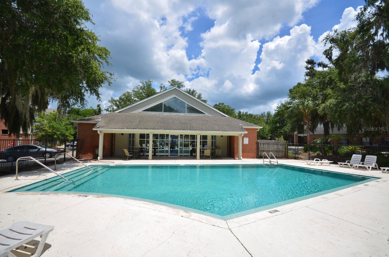 2360 SW ARCHER RD #713