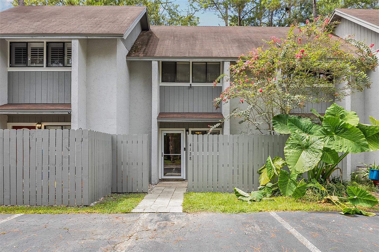 4128 NW 44TH DR