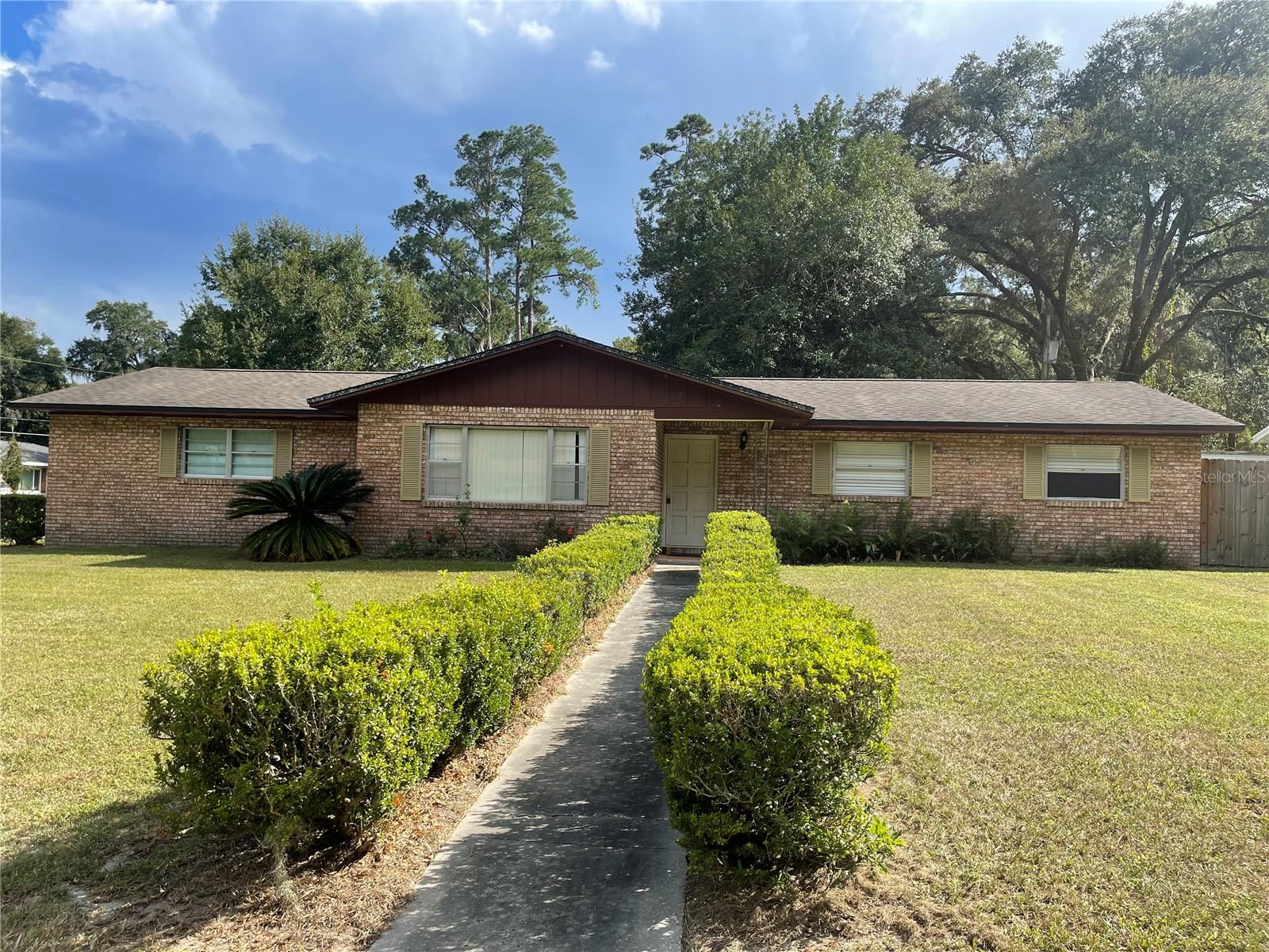 3925 NW 48TH PL