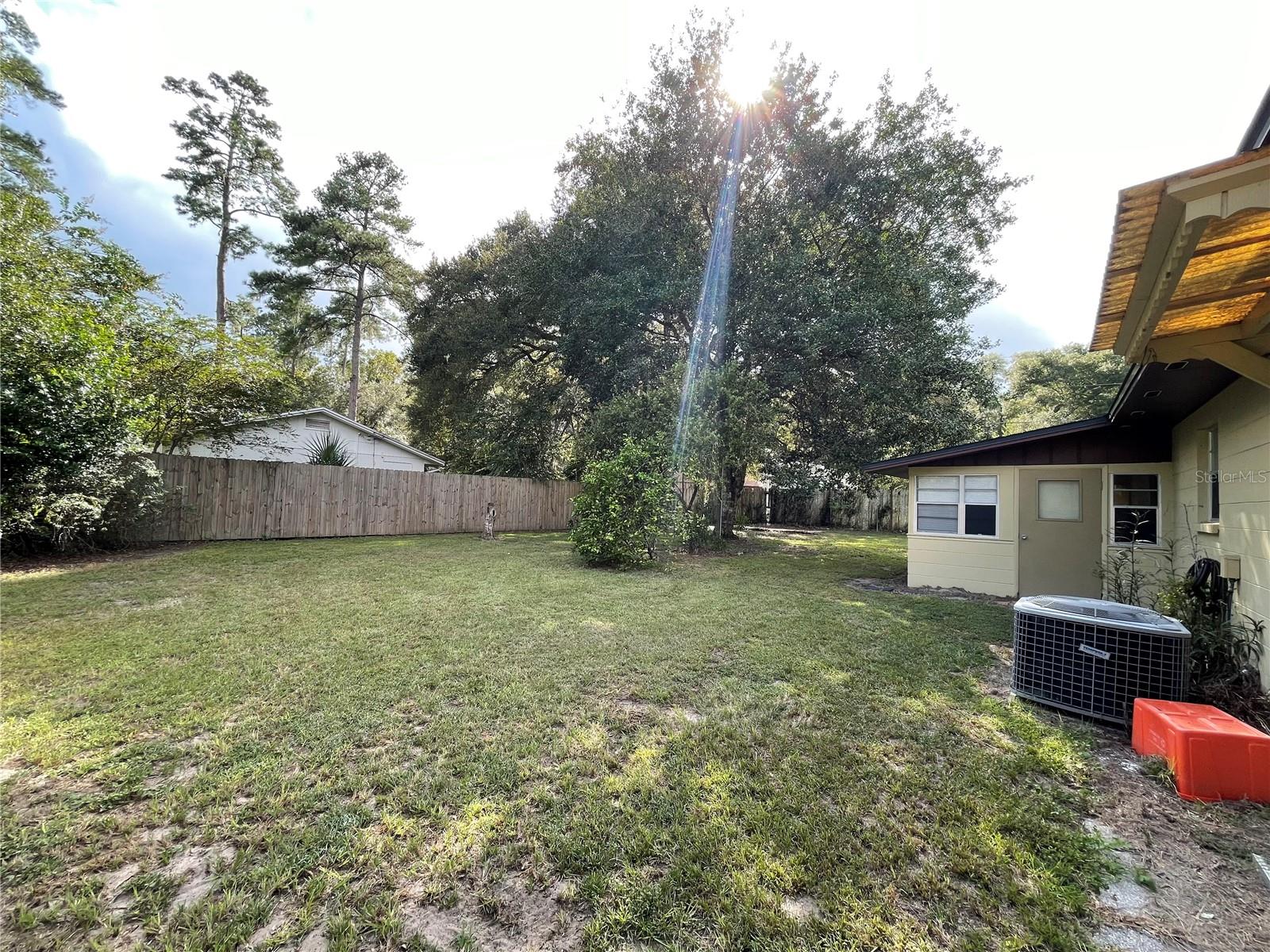 3925 NW 48TH PL
