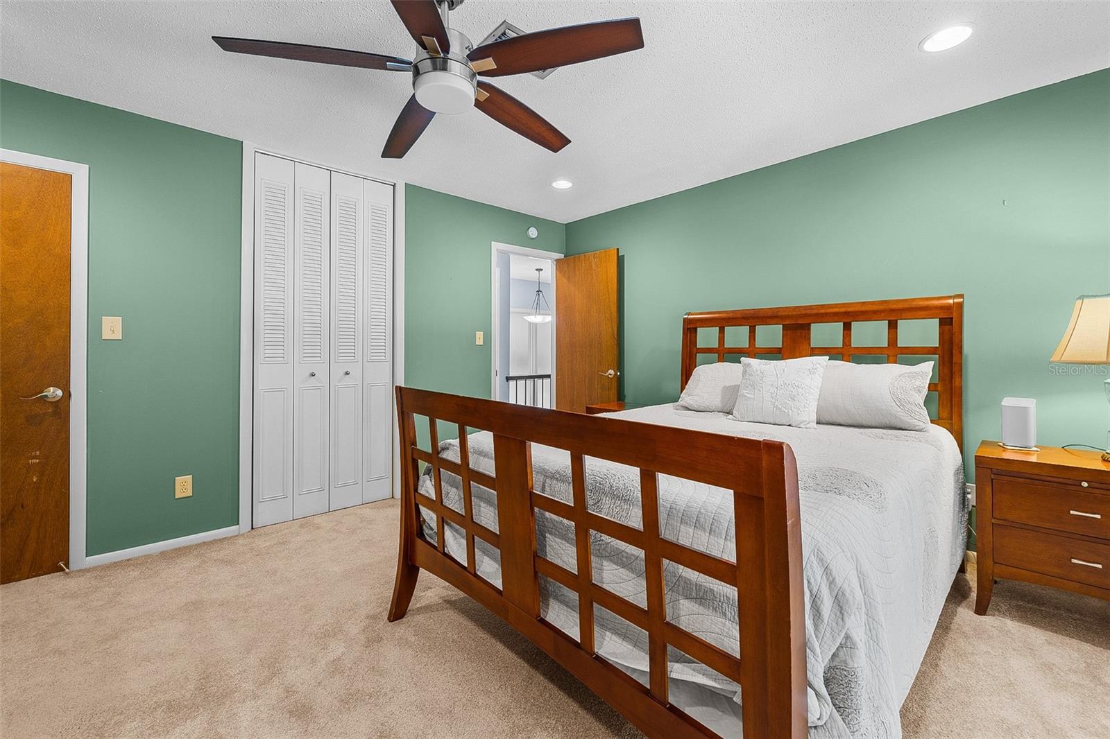 1920 NW 24TH ST
