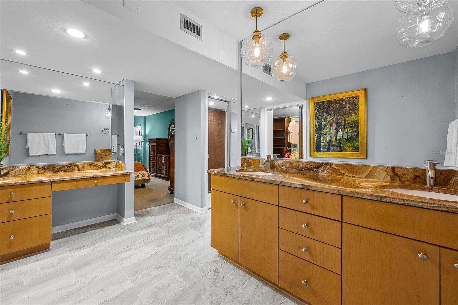 1920 NW 24TH ST