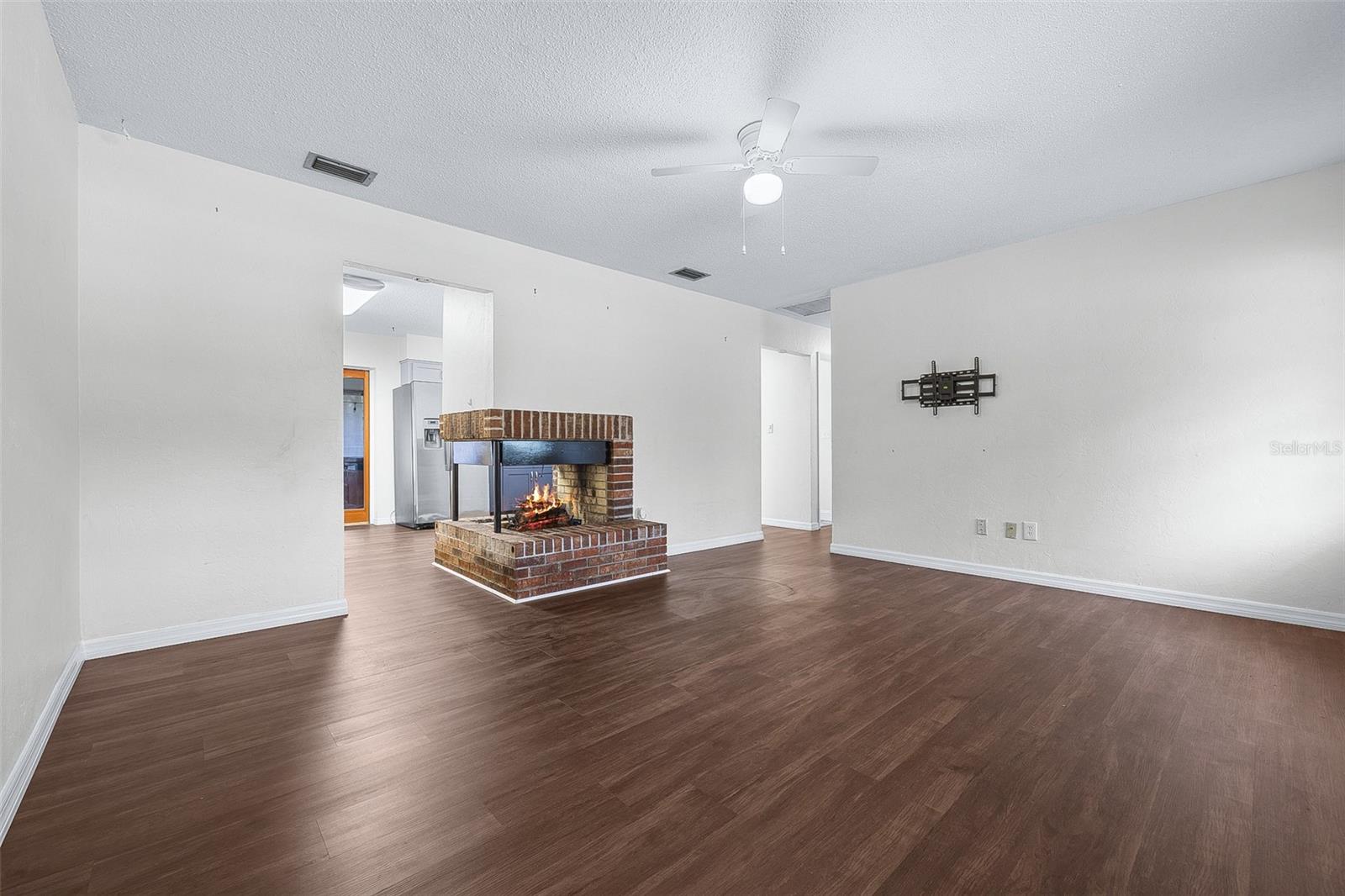 5526 NW 30TH TER