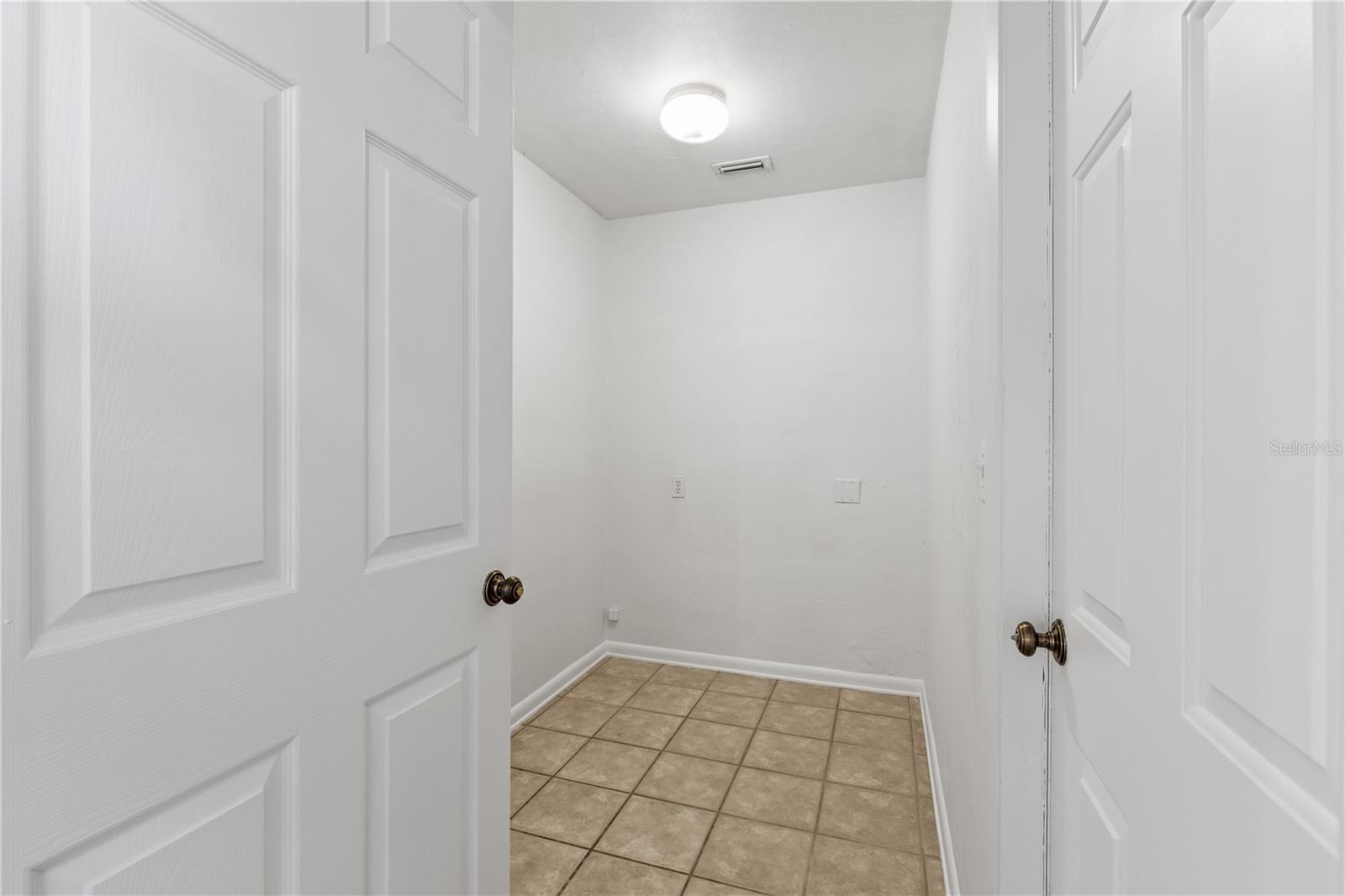11035 NW 60TH DR