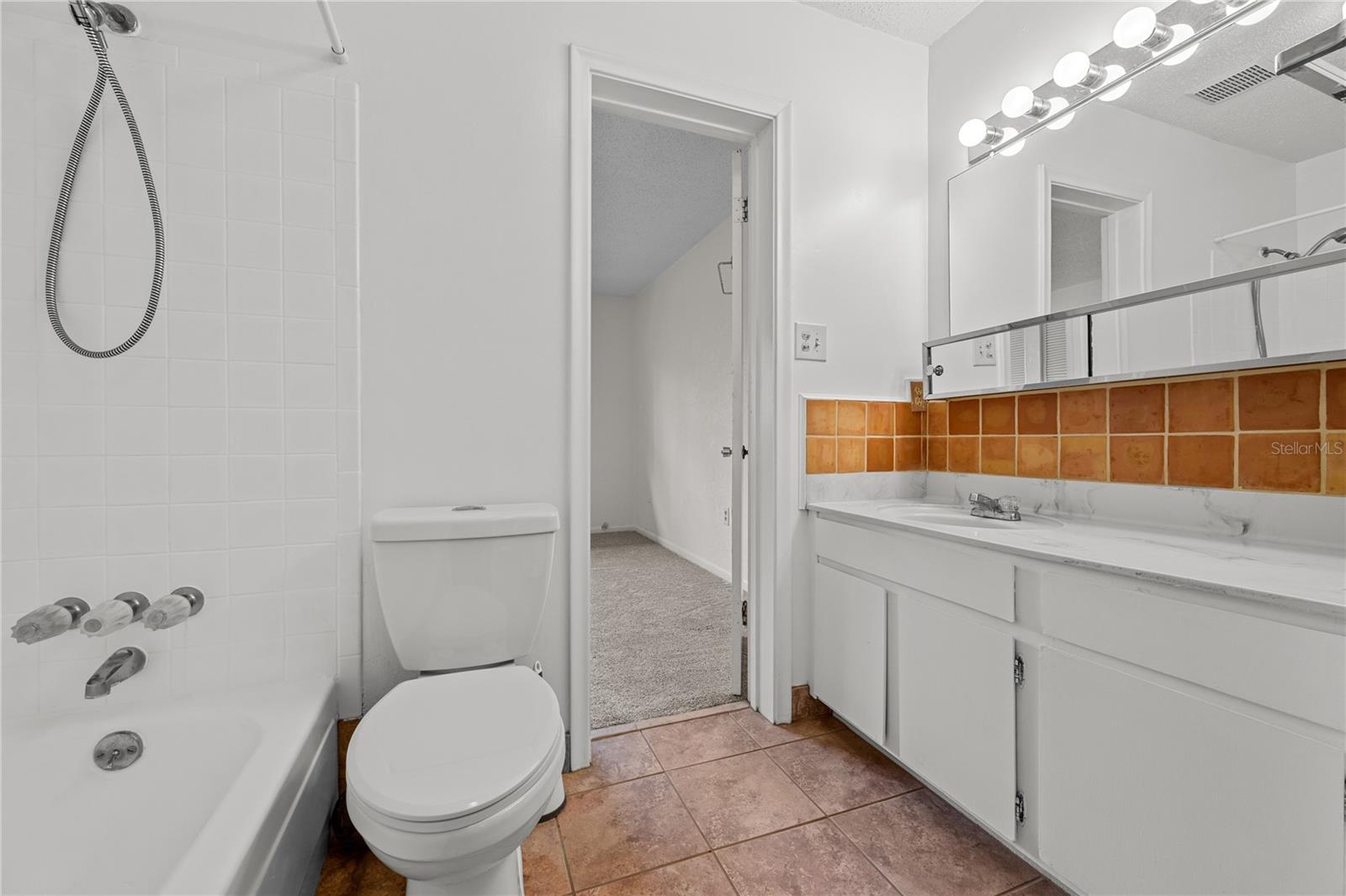 4421 NW 41ST PL