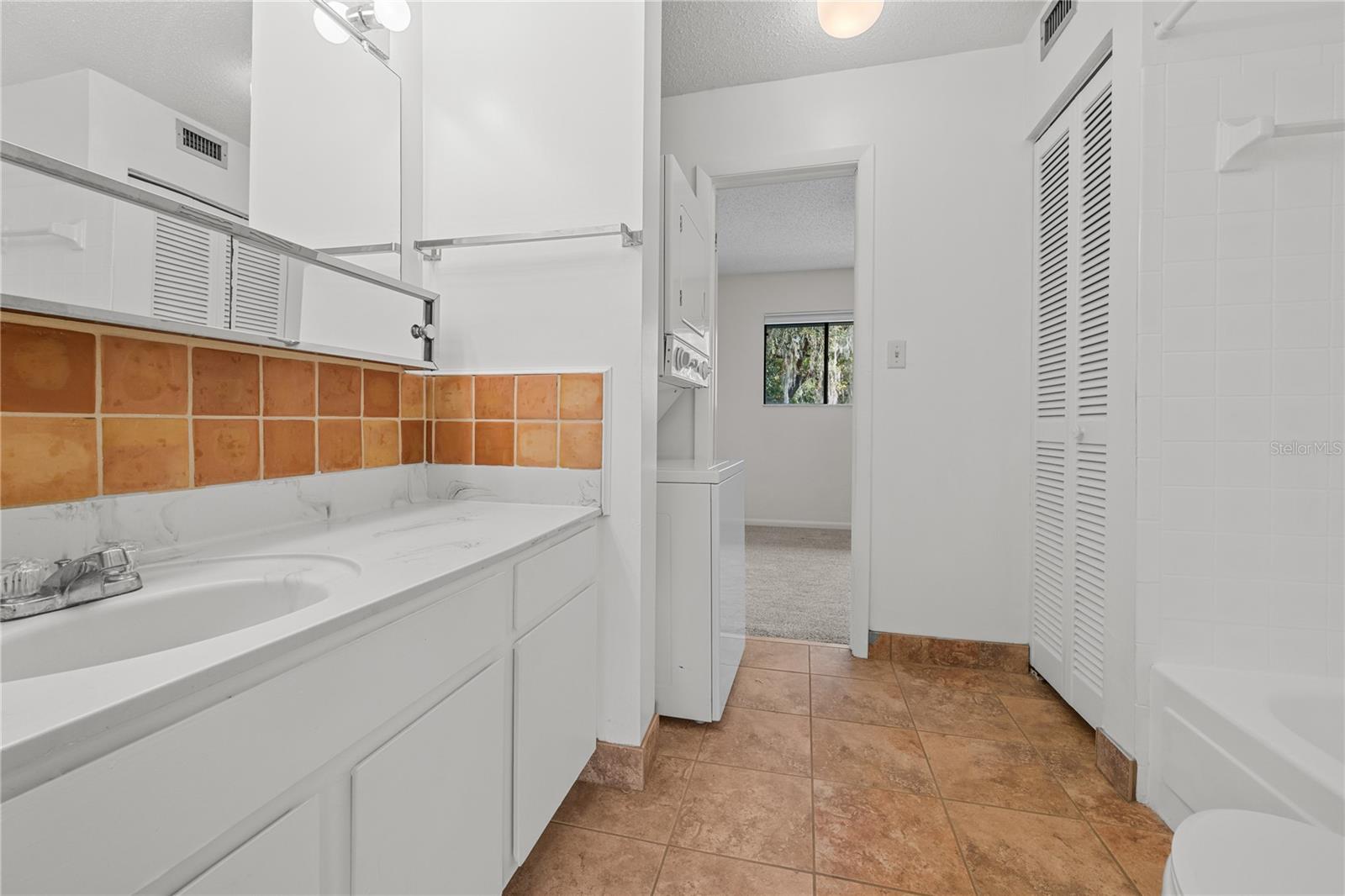 4421 NW 41ST PL