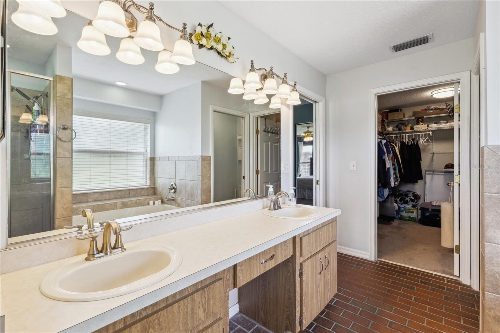 298 NE 189TH LANE