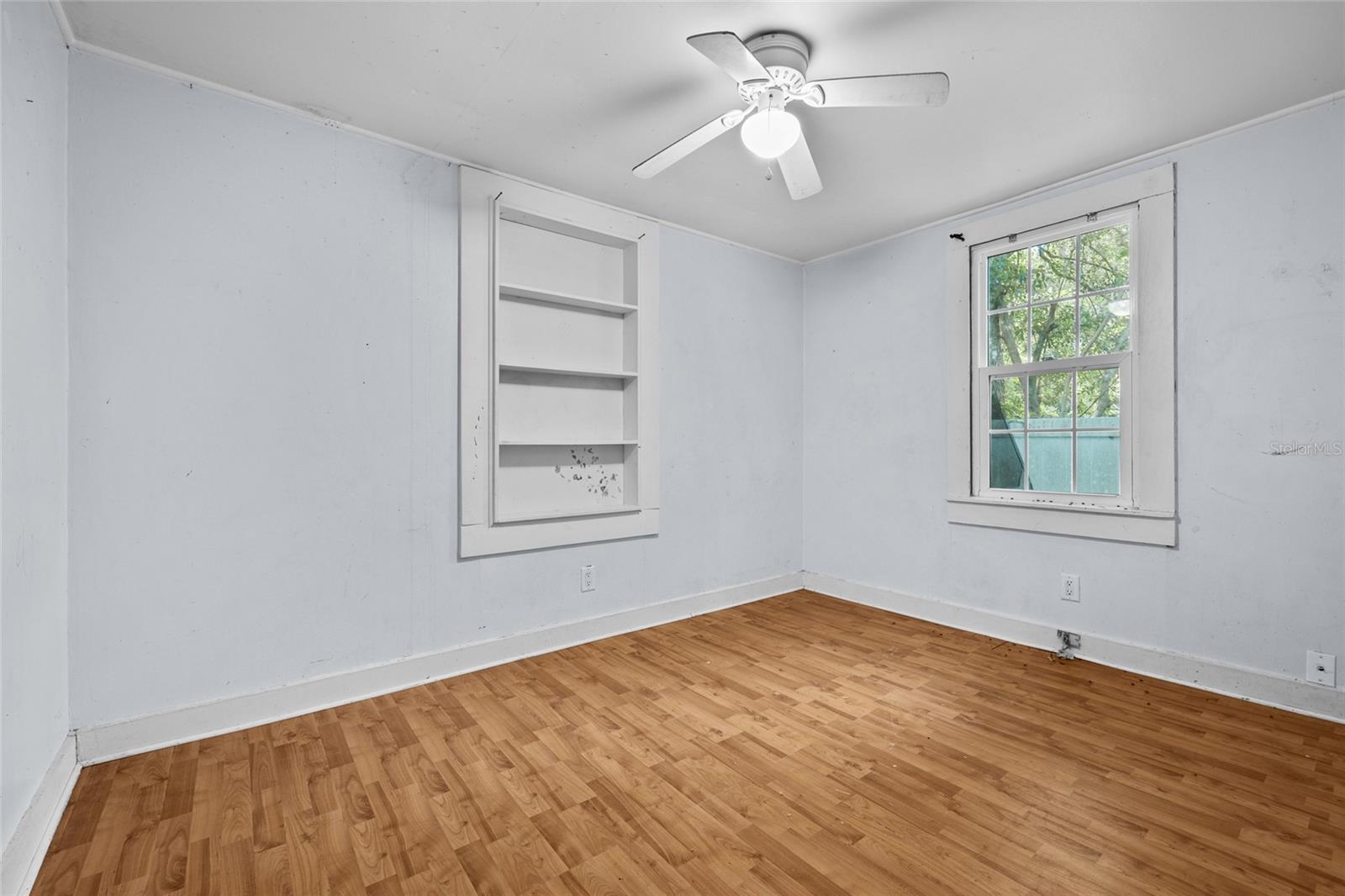3220 NW 20TH ST