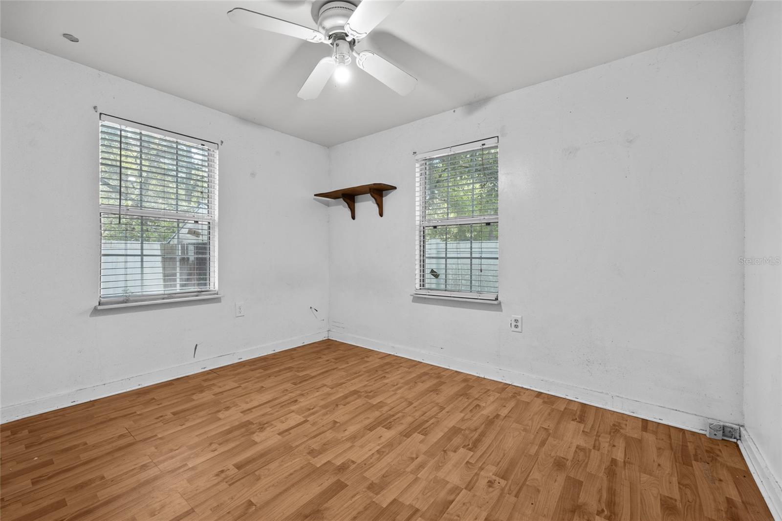 3220 NW 20TH ST