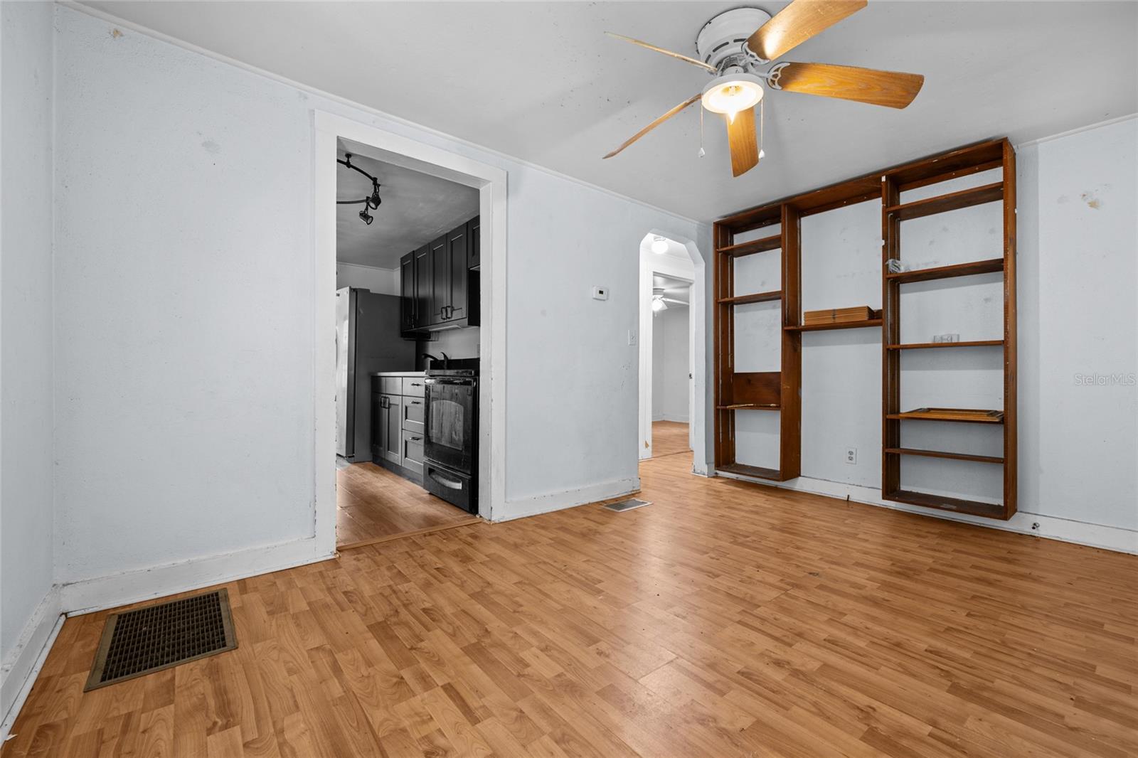 3220 NW 20TH ST