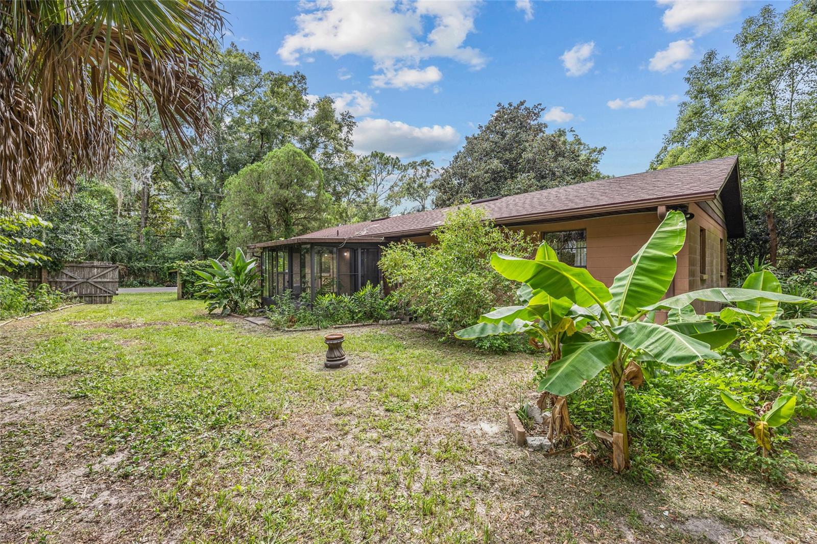 3201 NW 12TH TER