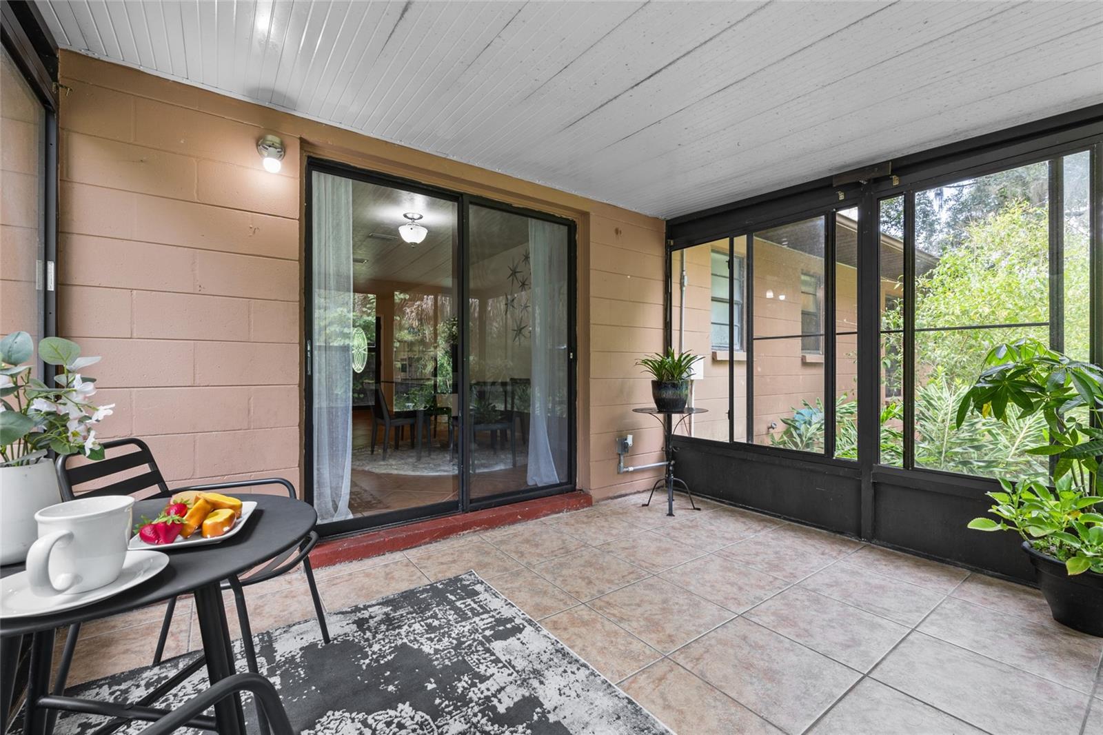 3201 NW 12TH TER