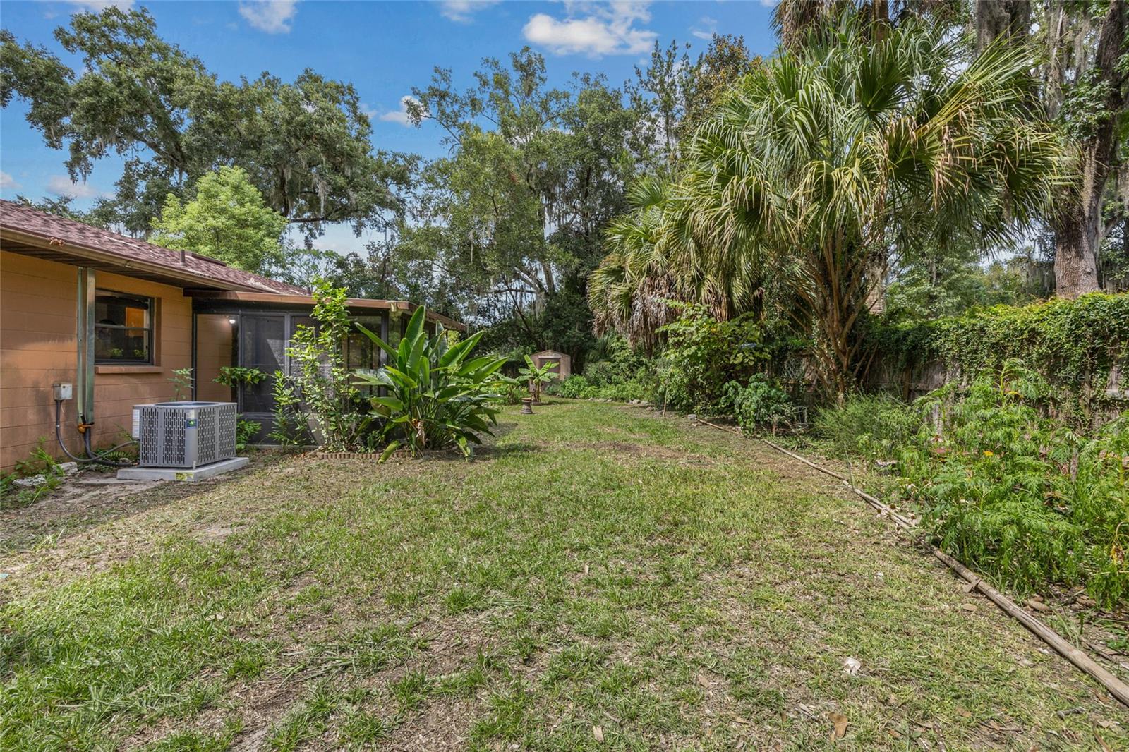 3201 NW 12TH TER