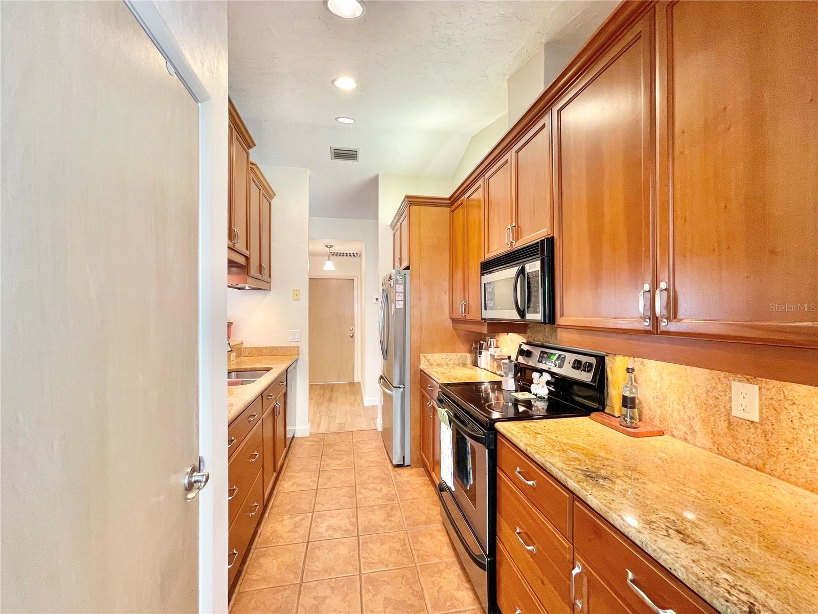 4370 NW 60TH TER