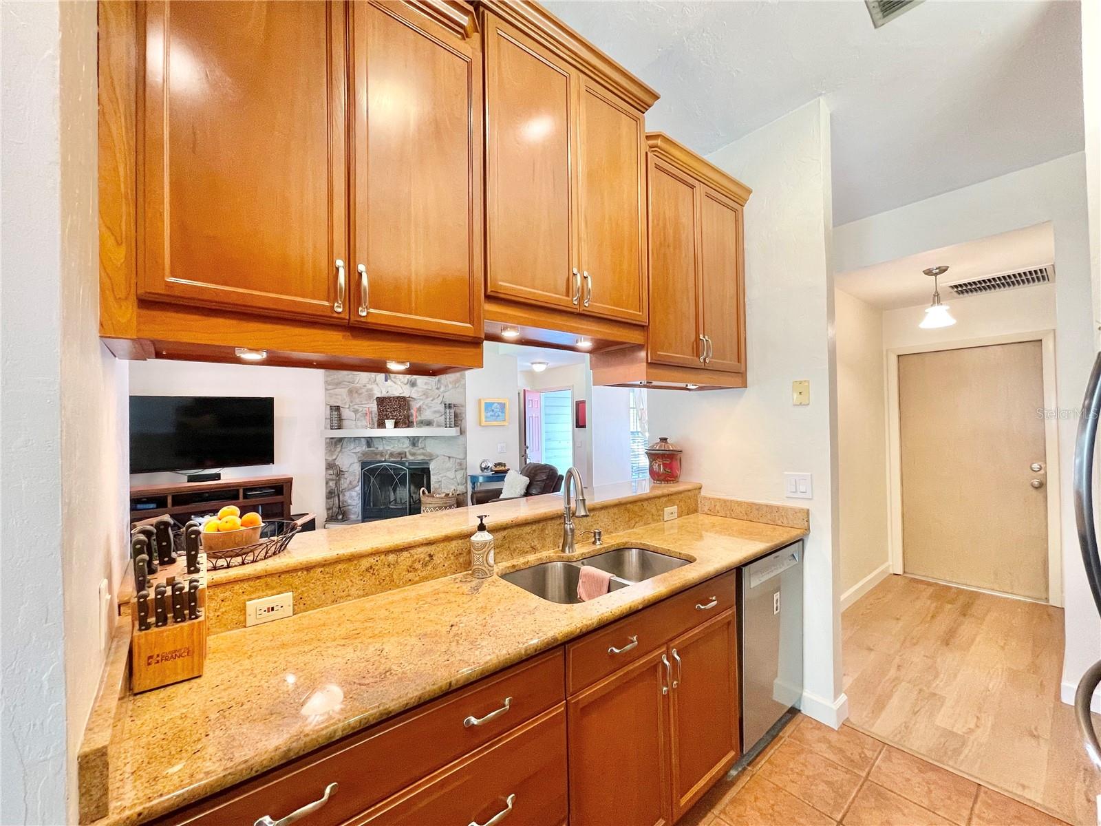 4370 NW 60TH TER