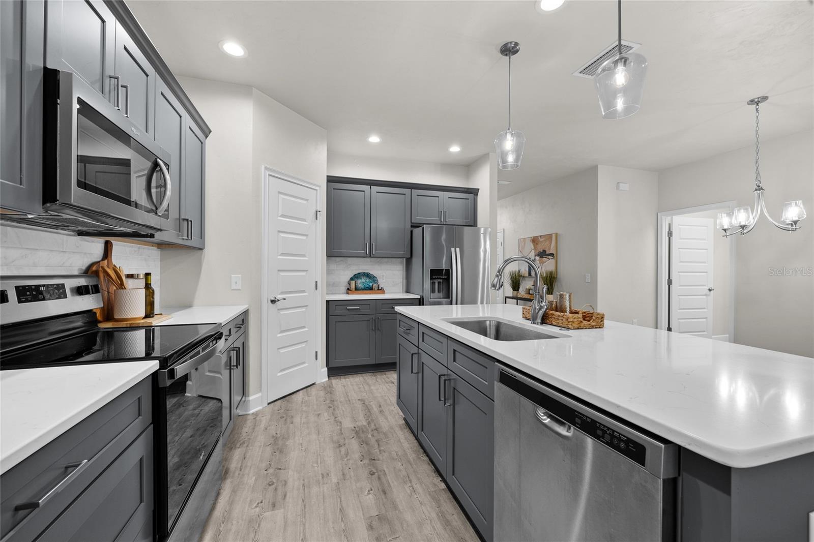 1226 NW 129TH DR